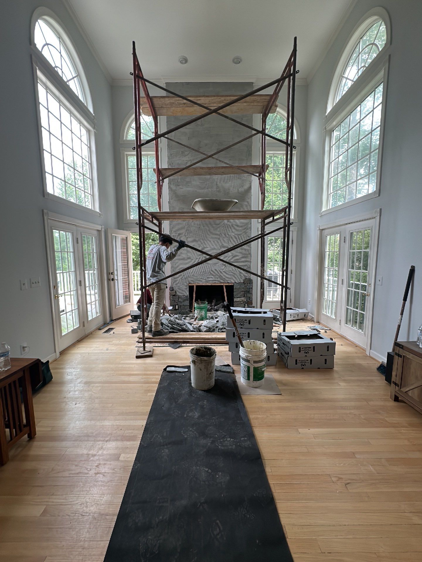 Fireplace remodel, Great Falls, VA by Fairfax Contractors, LLC