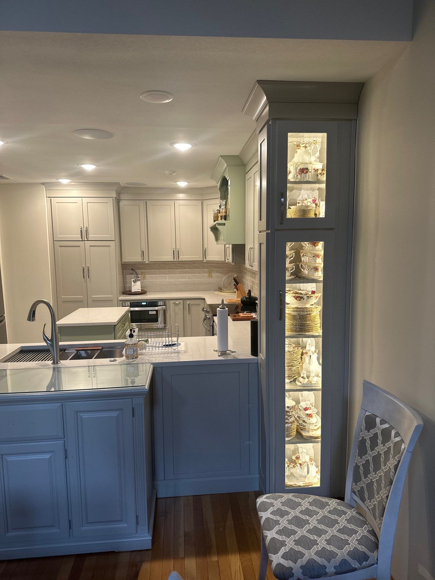 Kitchen Remodel By Kitchen Works by Kitchen Works LLC