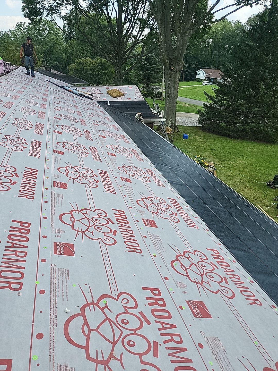 OWENS CORNING COLOR: Onyx Black by Eagle Eye Roofing