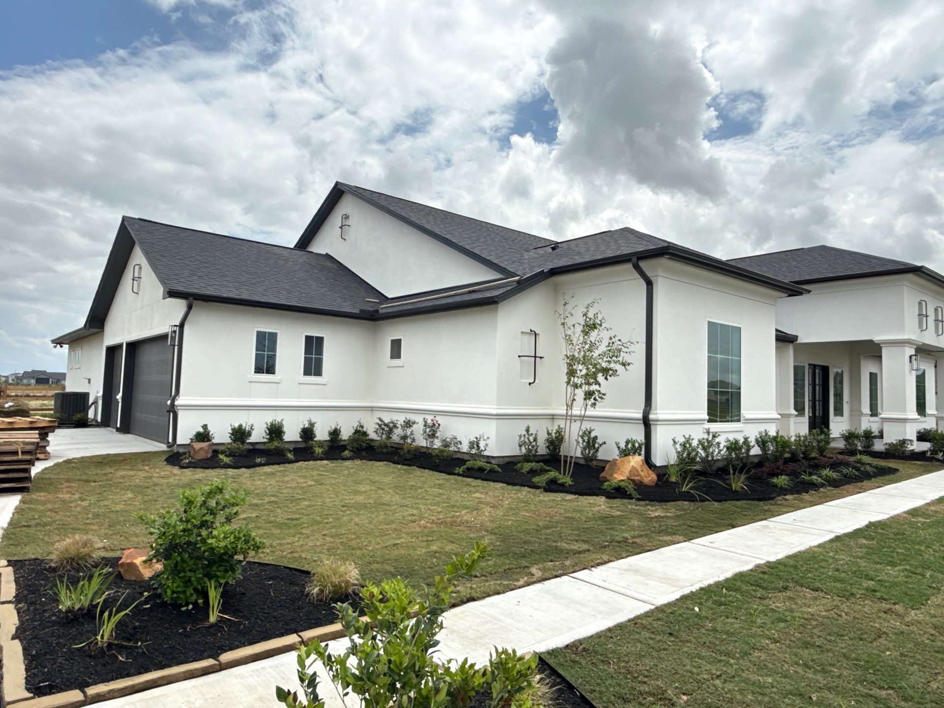 Custom Stucco Masterpiece with Precision Foam Detailing – Waller, TX by Apex Conventional Stucco Llc