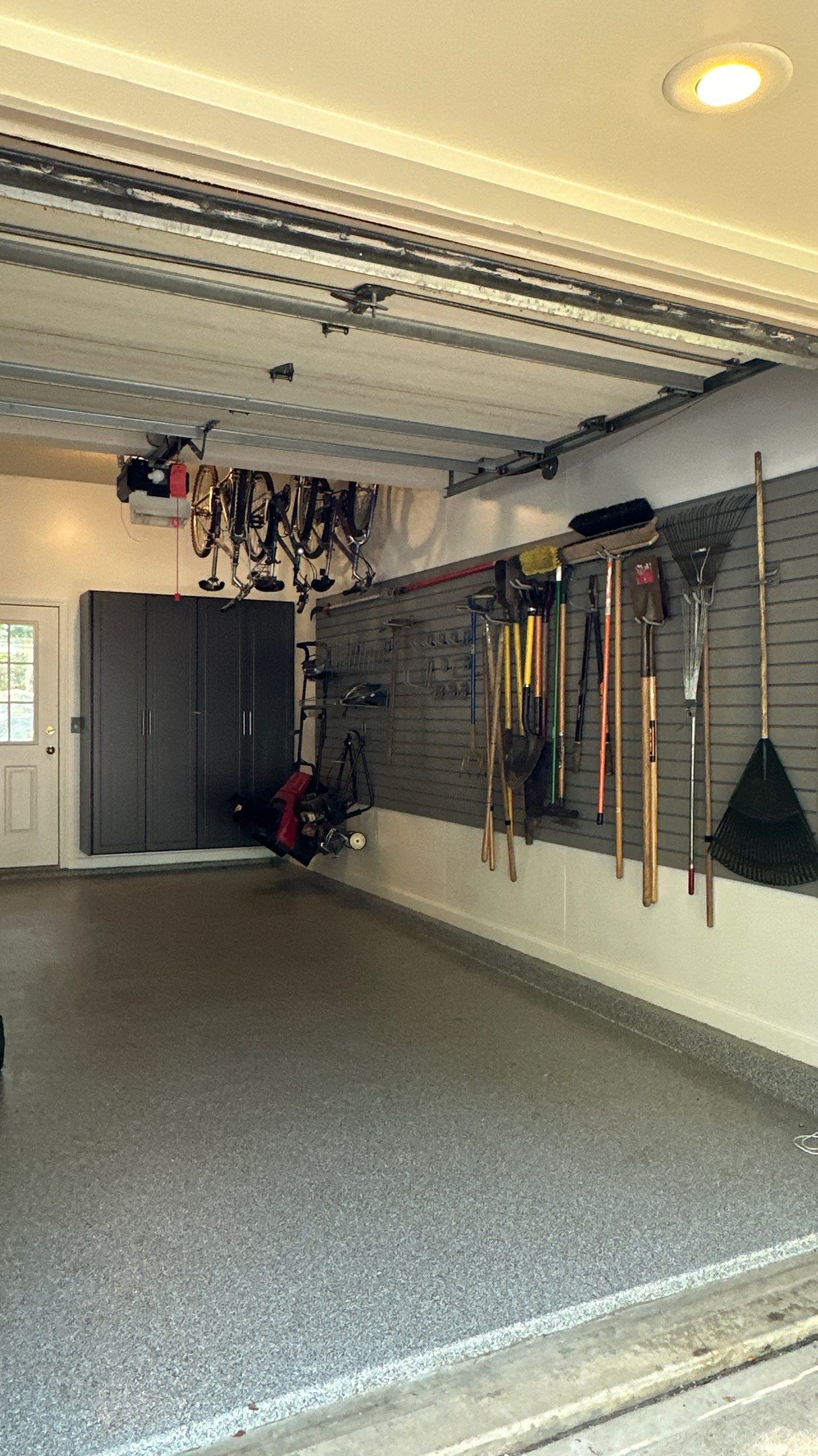 Steven S. upgraded his garage with amazing new cabinets by Banner Garage