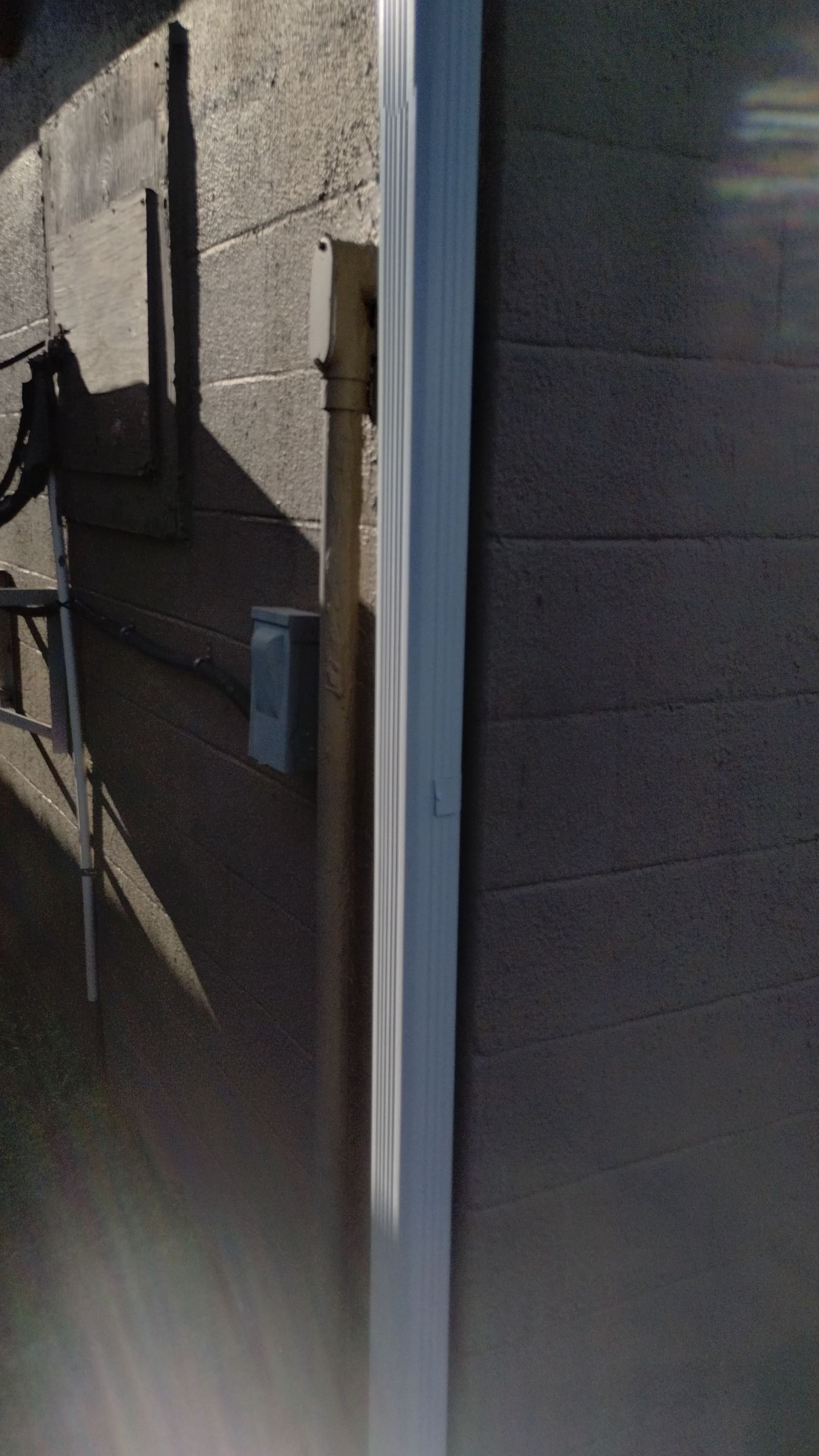 Aluminum Seamless Gutters using K-Style Seamless Gutters in North Fort Myers, FL by Gutter Professors