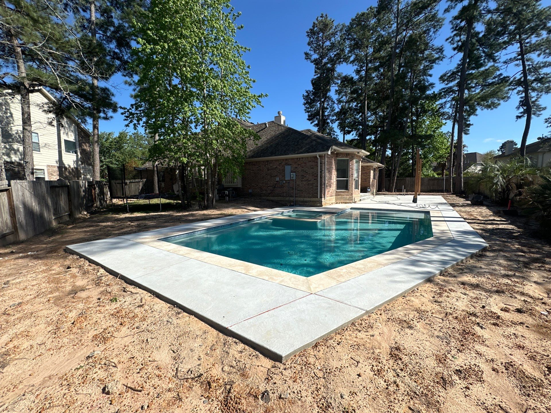 Pool, Patio Cover and Summer Kitchen in Sterling Ridge by SophAlx LLC
