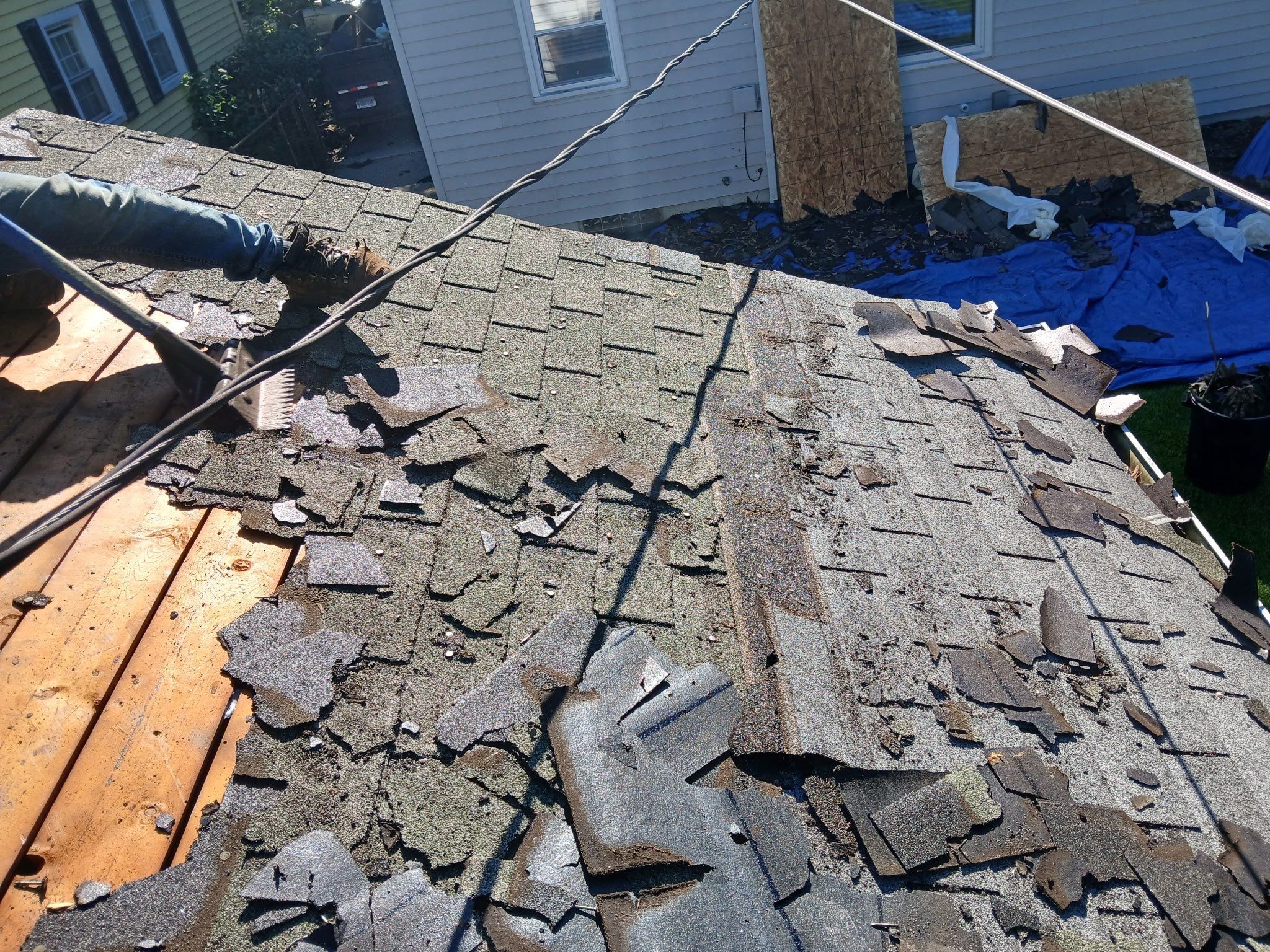 Roof Replacement using Owens Corning Tru Definitions by 180 Contractors