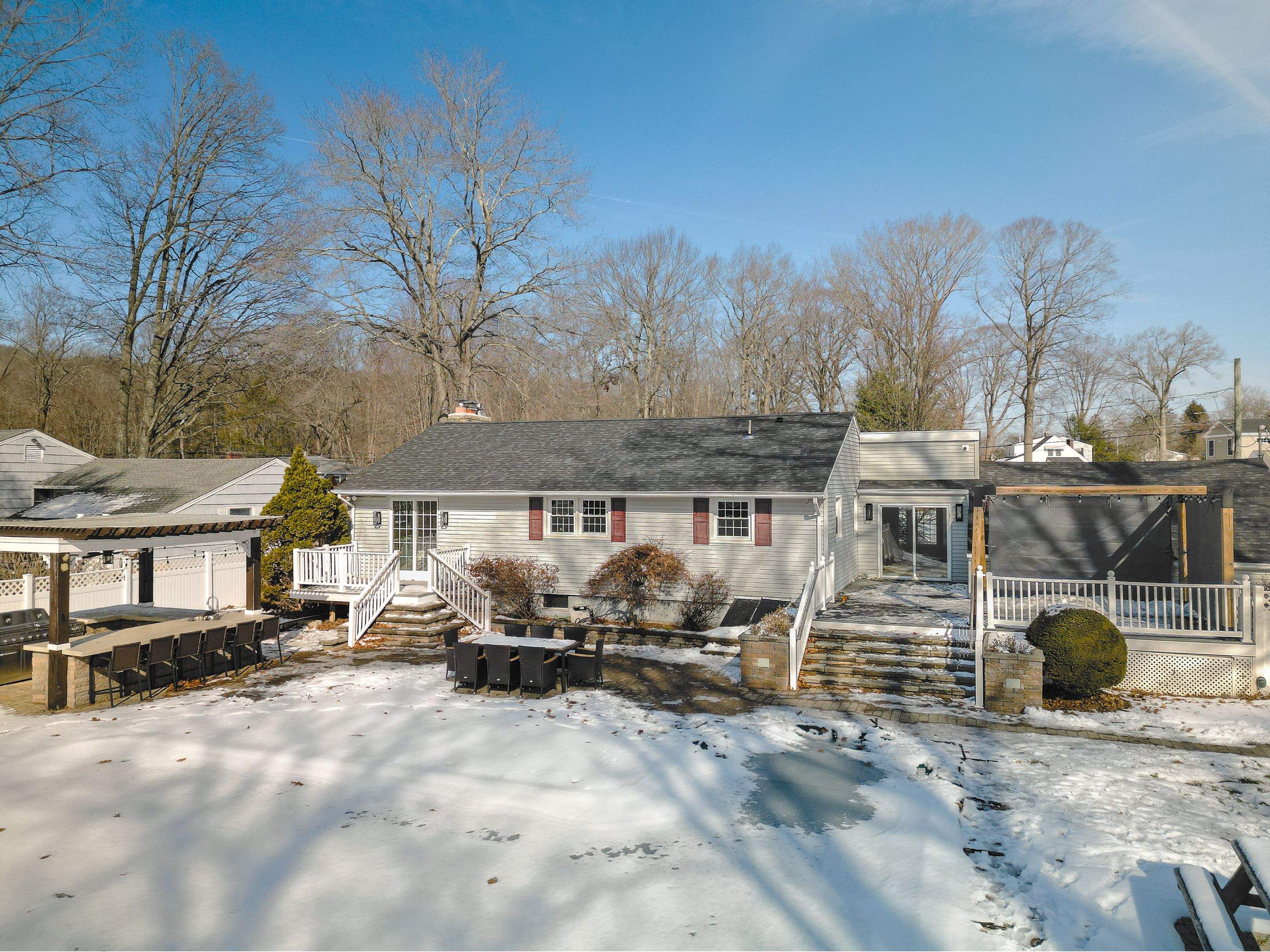 Cheshire, CT  by All site builders LLC