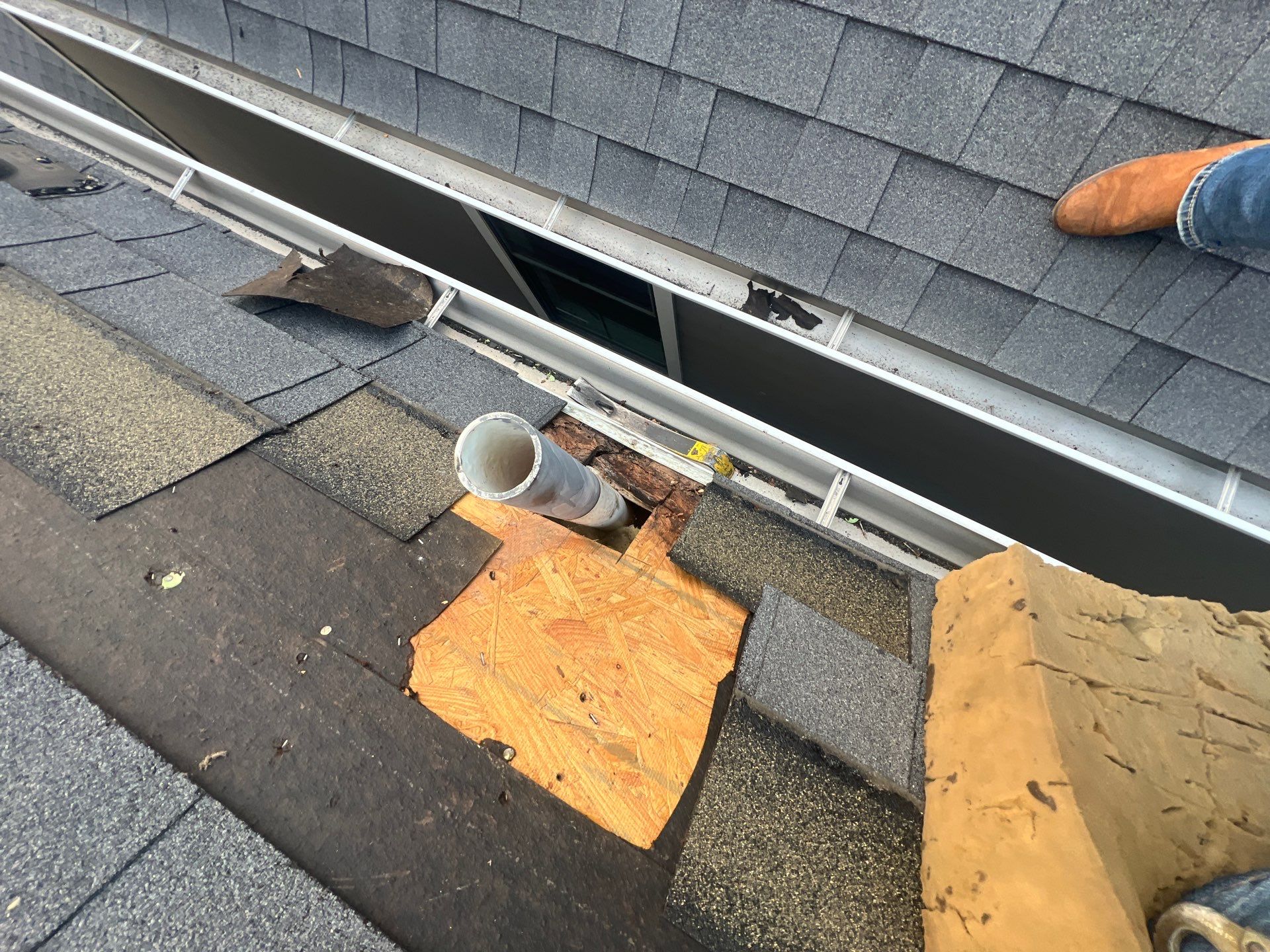Residential Roofing Repair using Owen's Corning Duration (Lifetime) Shingles by Roof Repair Company