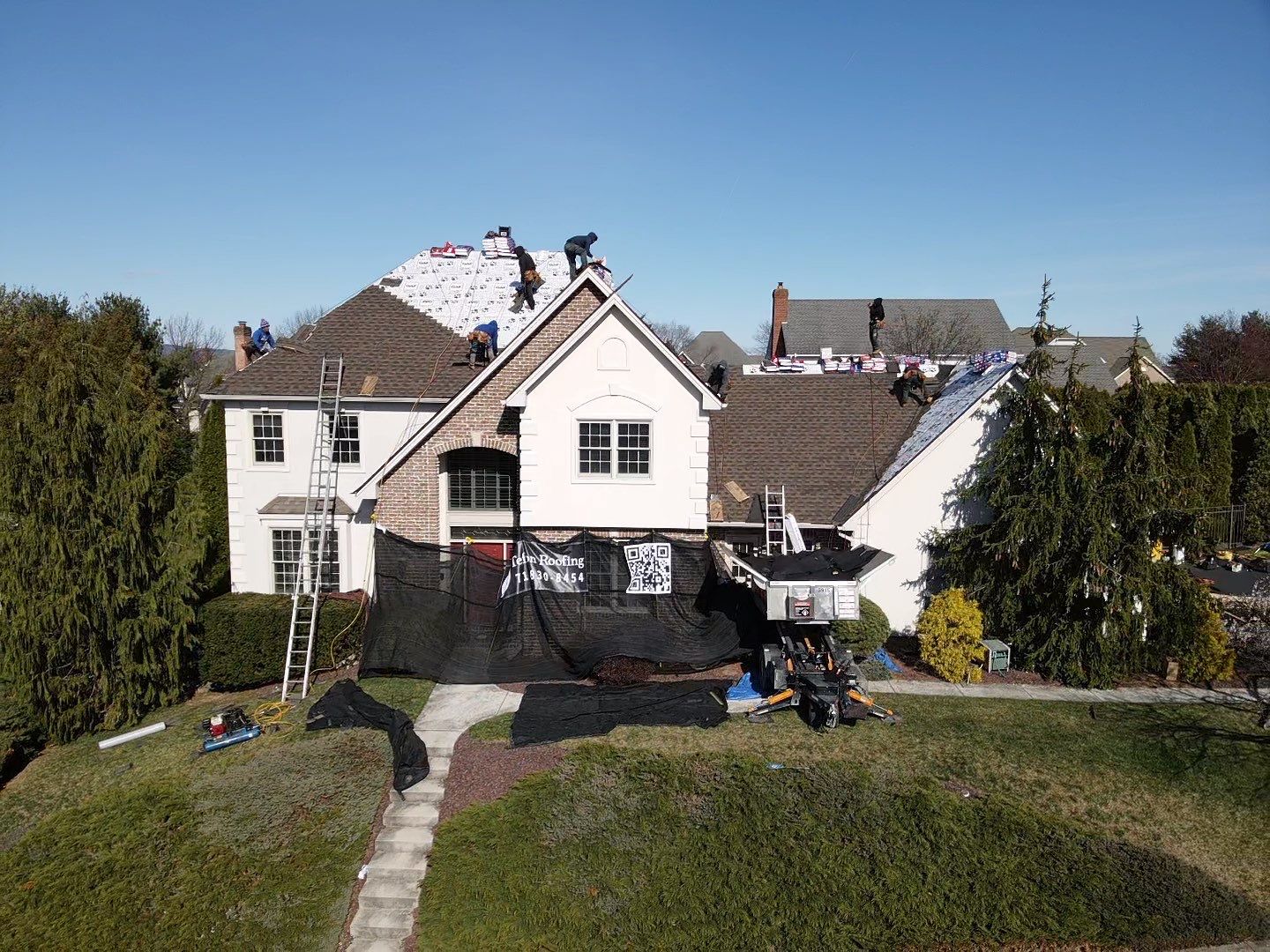 Residential Roofing Installation using Gaf Hdz Architectural Shingle by Teflon Roofing