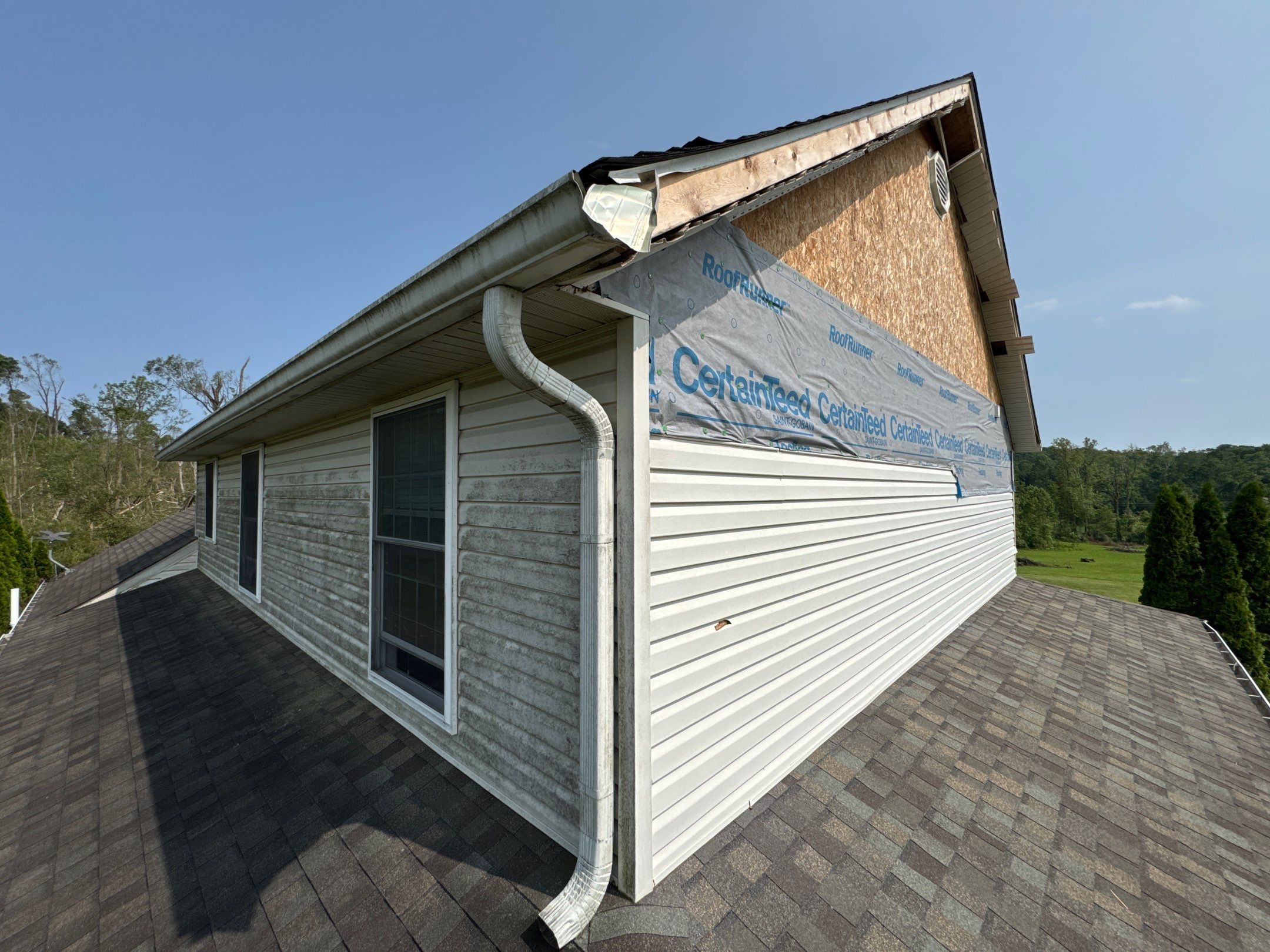 Exterior & Window Installation using CertainTeed Mainstreet & ViWinTech Windows by Koontz Construction