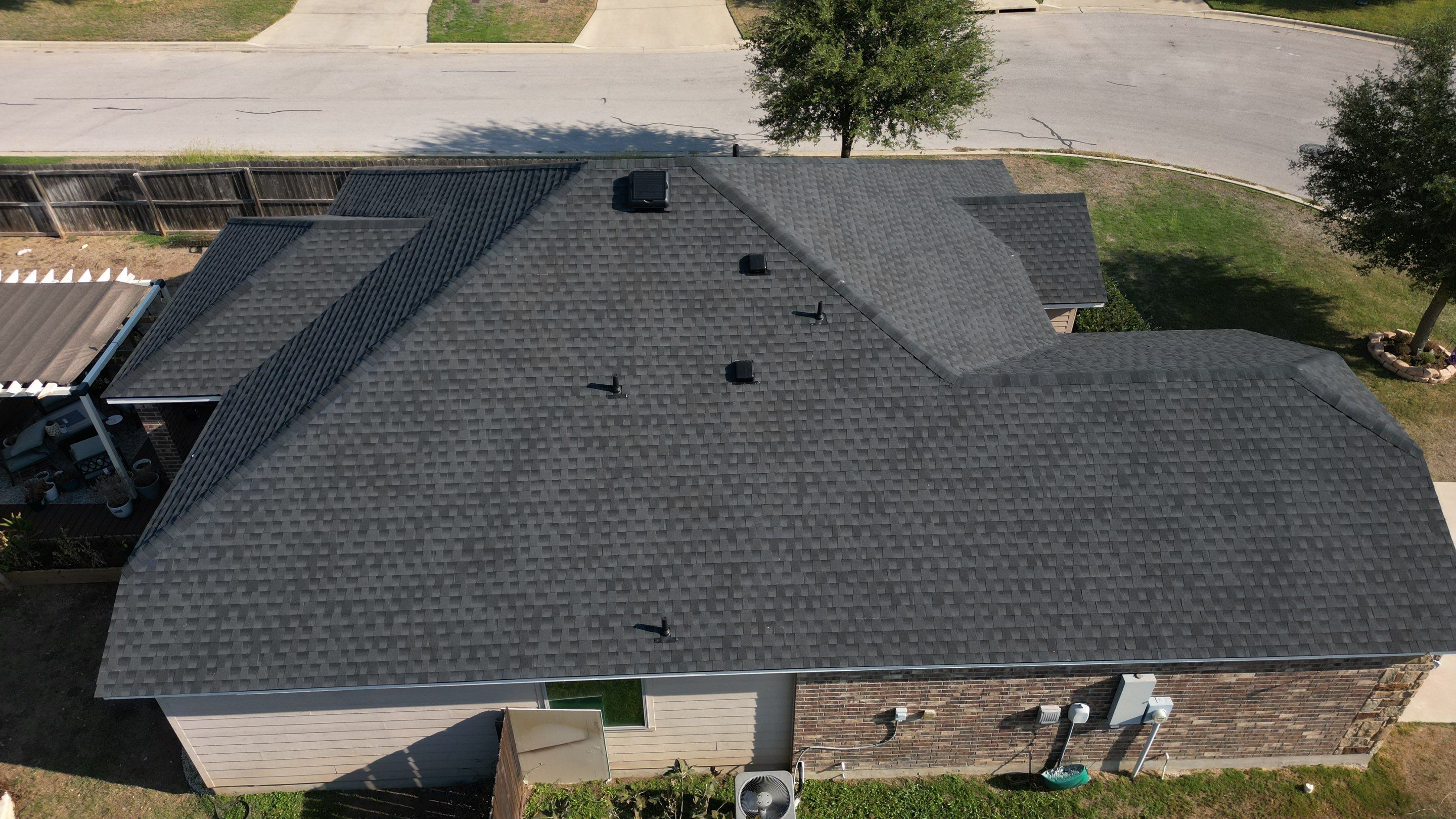 Class 4 Impact-Resistant Roof Replacement — West Temple, TX by ROAM Roof & Solar