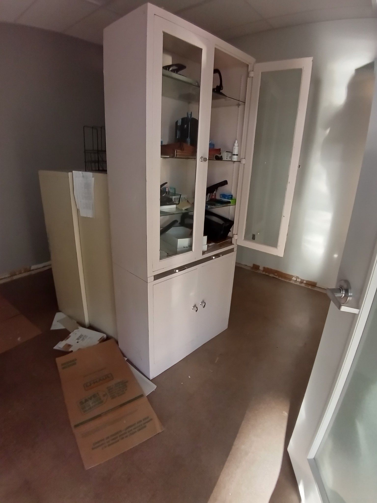 Commercial clean outs by Lance Property Preservation