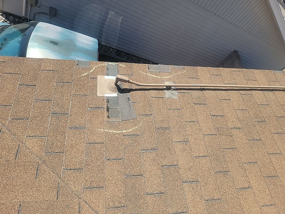 Gwendolyn's Full Re-Roof by All Storm Roofing & Construction