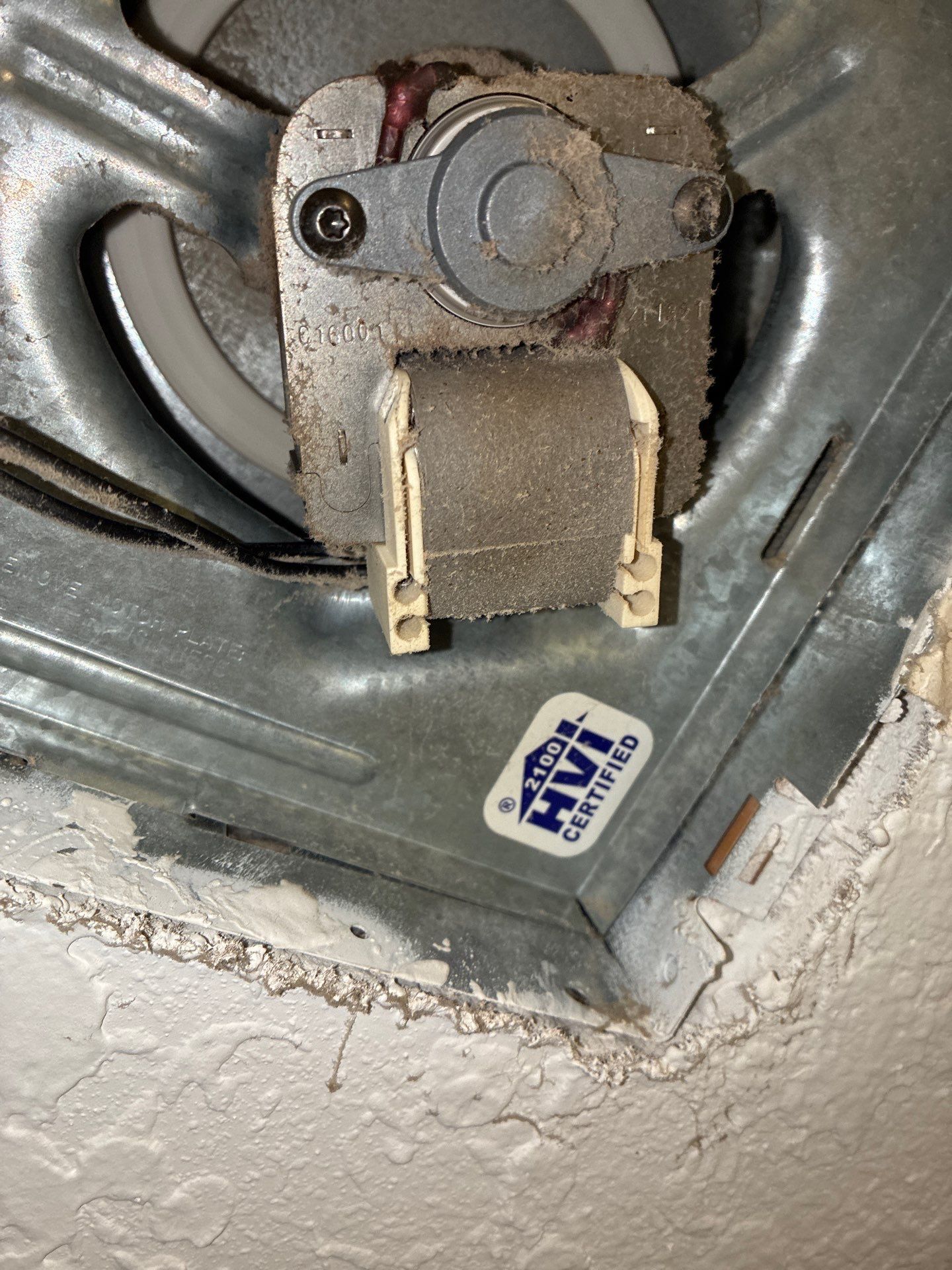 Air Duct Bath Fan Cleaning in Clermont by Hygienic Air, Inc
