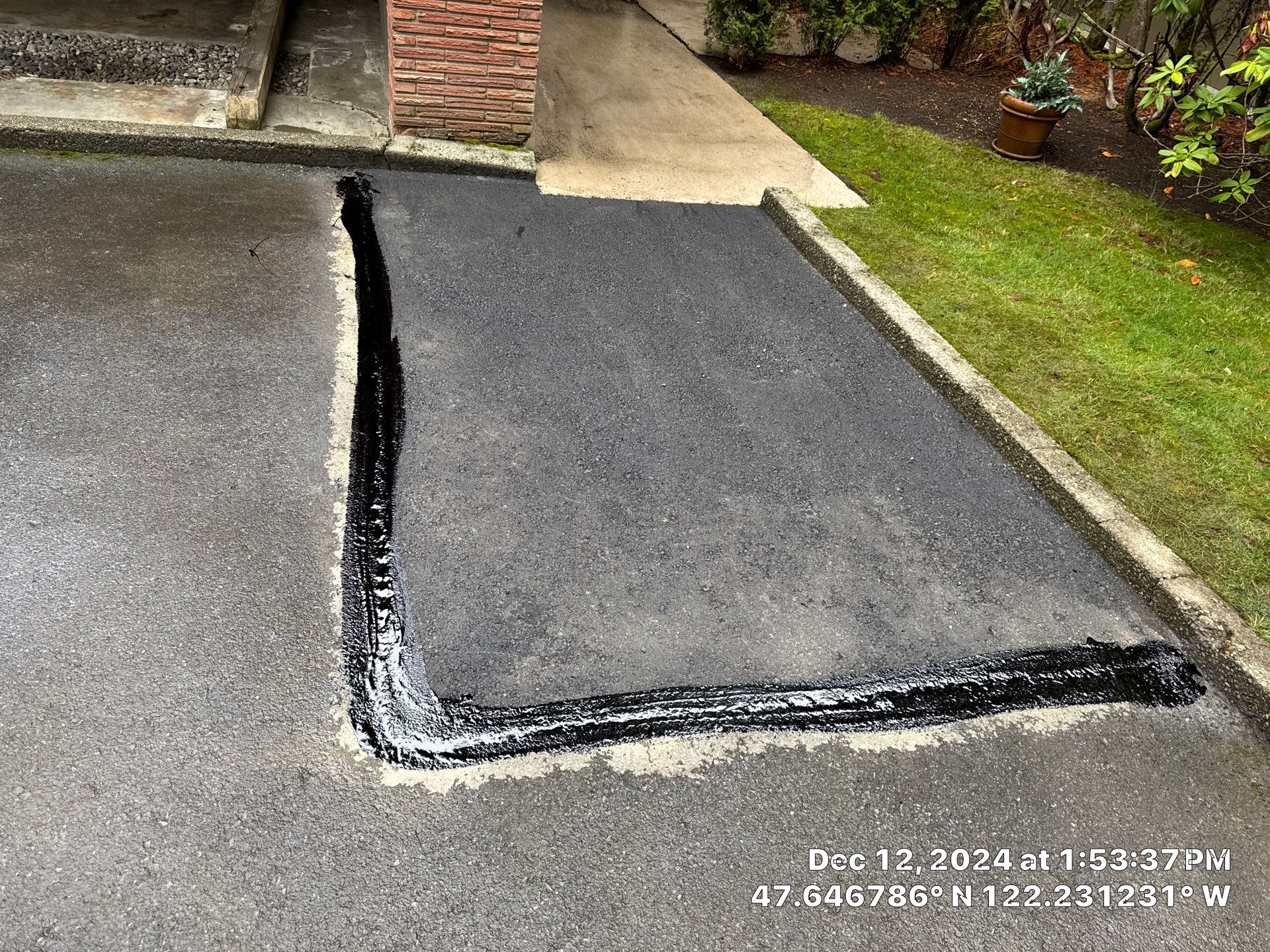 Asphalt Patch Repair | Bellevue  by Jireh Asphalt & Concrete Inc 