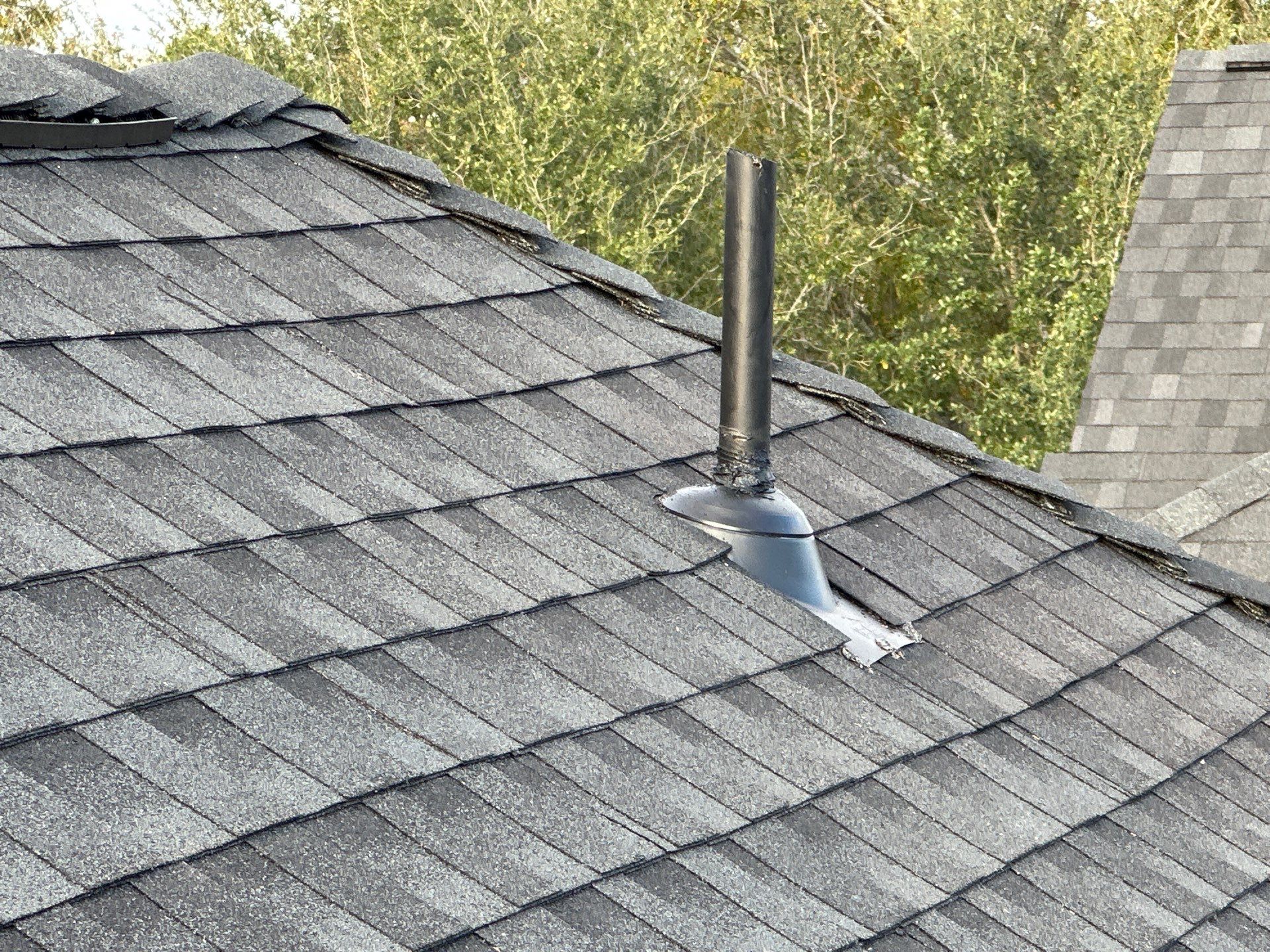 GAF HDZ CHARCOAL W/ PREMIUM RIDGE Z by Motion Roofing