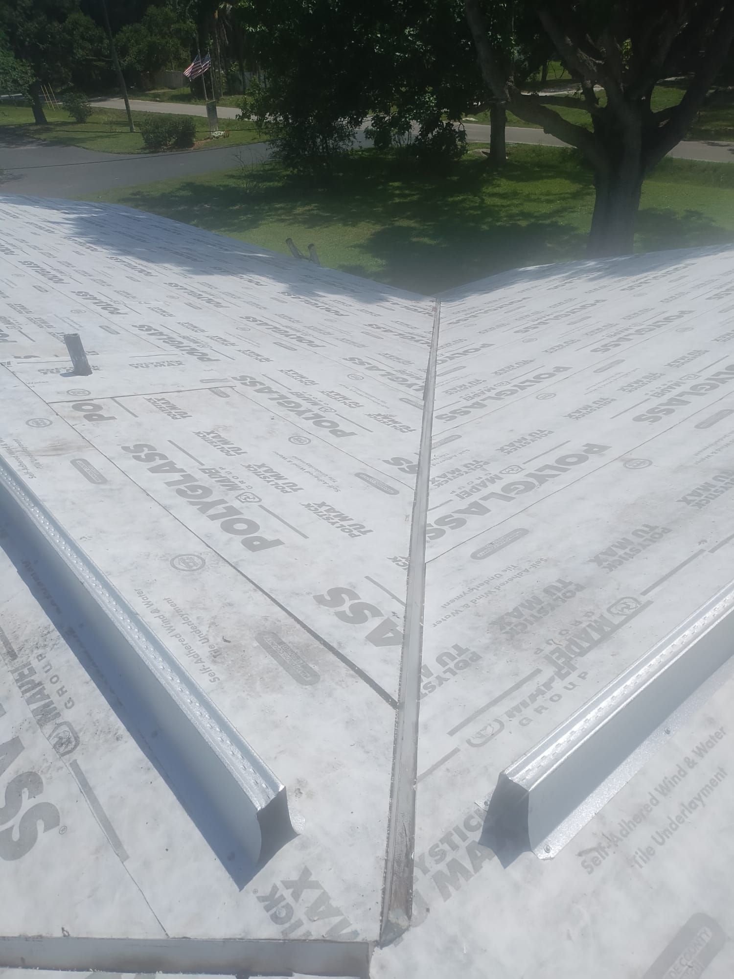 Project in Largo 33773 by Mitchell Roofing Company LLC 