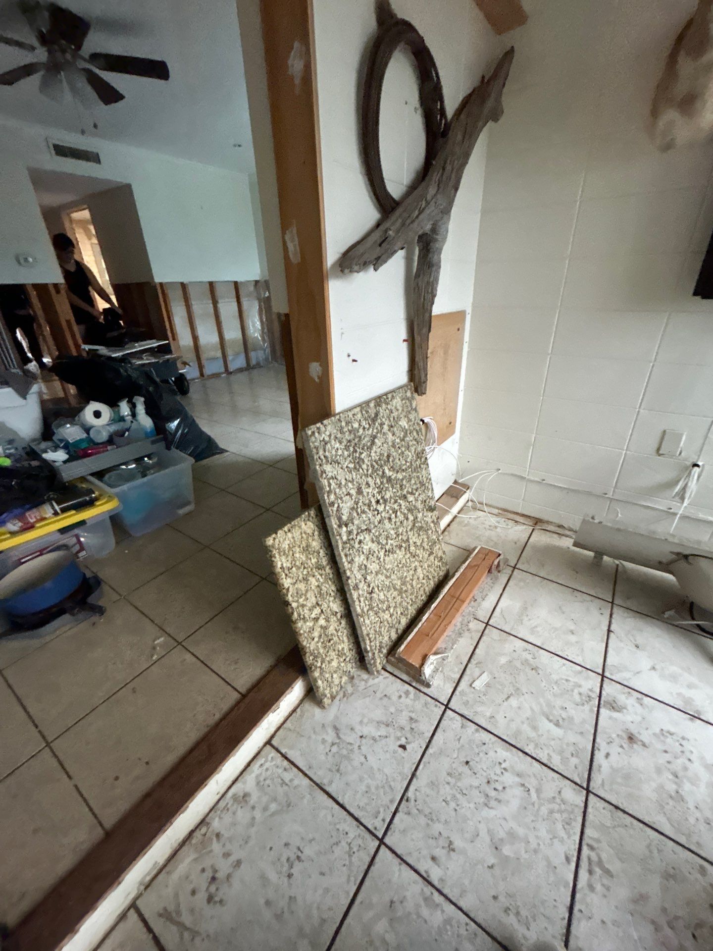 Bradenton Water Damage Repair by Ampm Restoration Services 