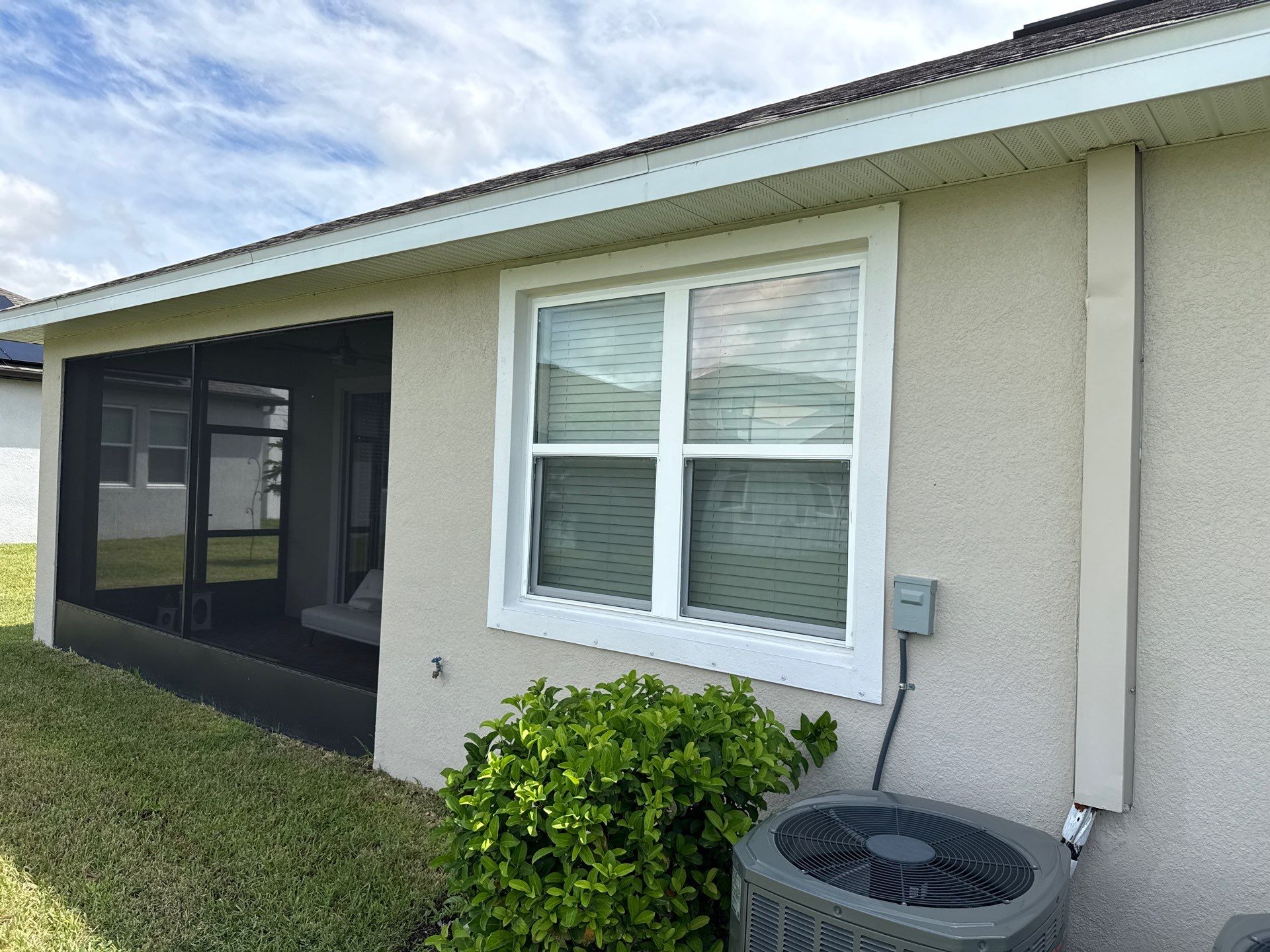 Complete House Wash, Driveway & Lanai Cleaning – Trevesta, Palmetto FL by Sunshine AquaWash