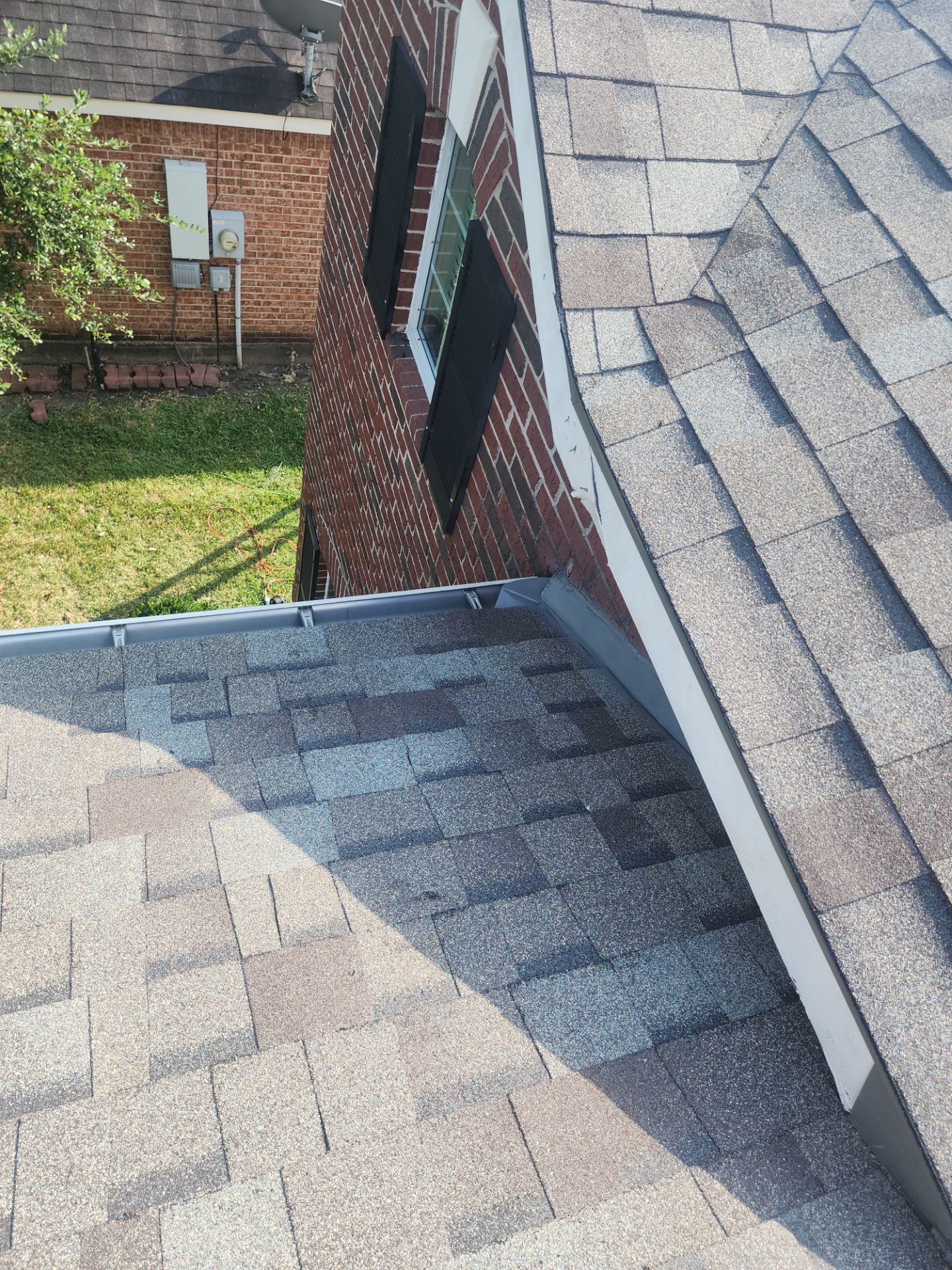 Residential Roofing Installation using Owen's Corning Duration (Lifetime) Shingles by Roof Repair Company