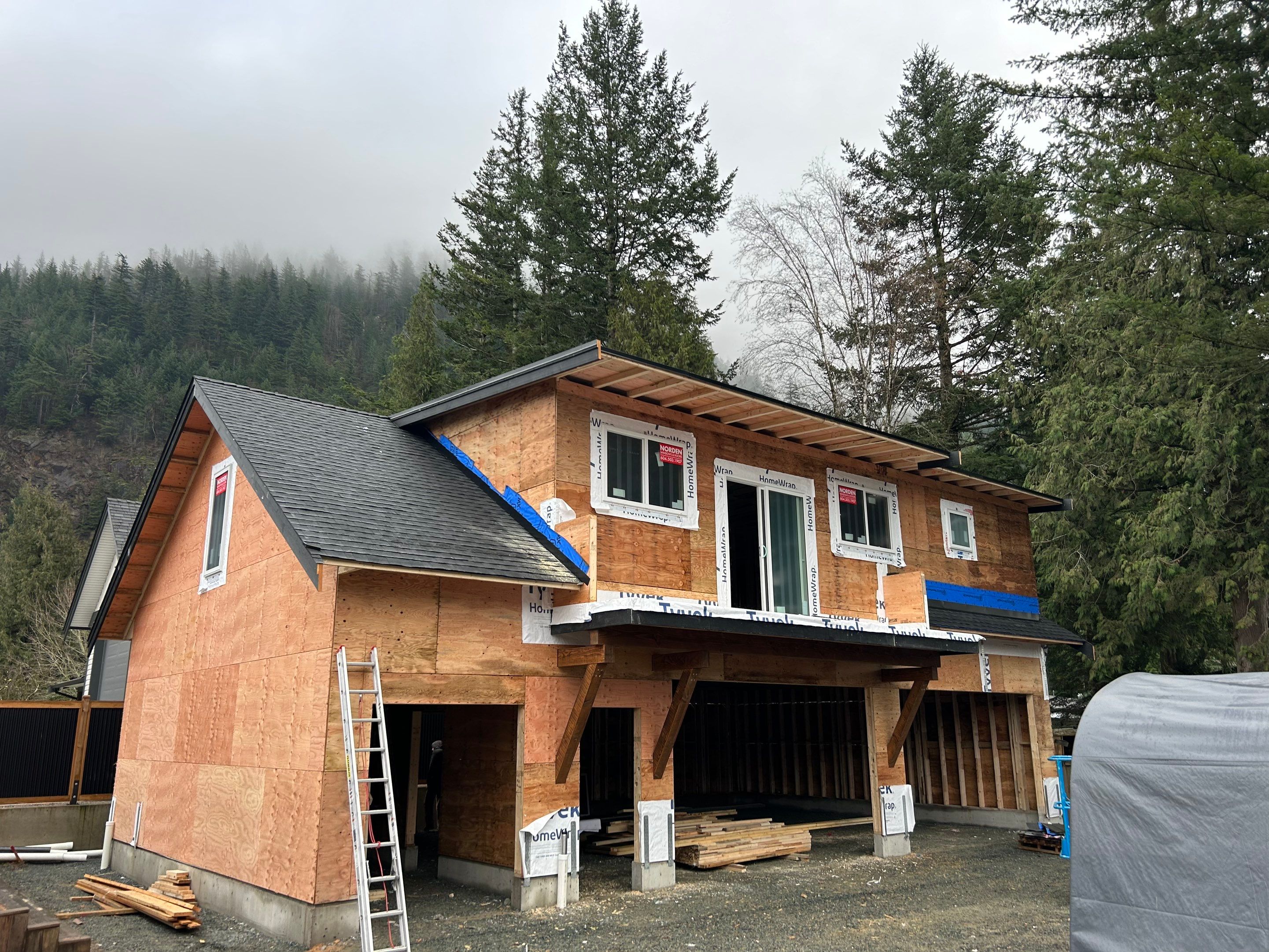 Residential Roofing Installation using GAF Charcoal HDZ by Top Notch Roofing Inc