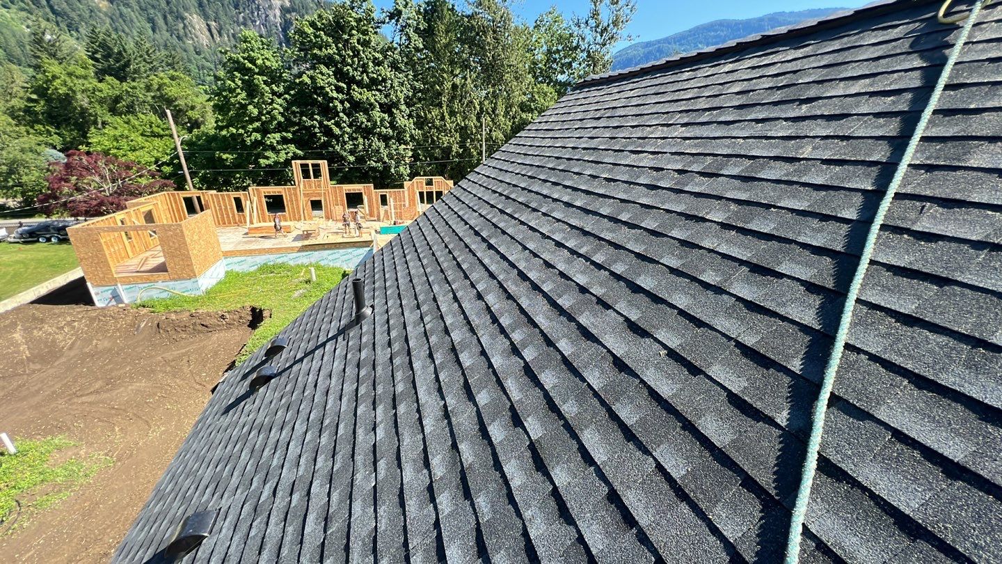 Residential Roofing Installation using GAF Charcoal HDZ by Top Notch Roofing Inc