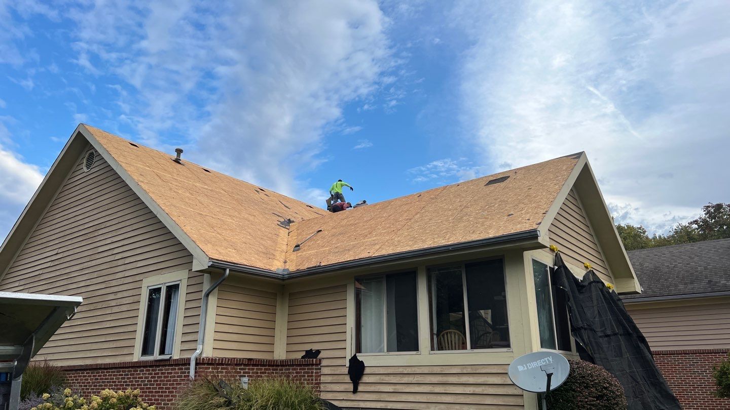 Residential Roofing Installation using Duration Series Shingles - Driftwood by RoofX 