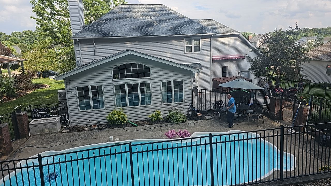 ATLAS PINNACLE COLOR: HEARTHSTONE by Eagle Eye Roofing