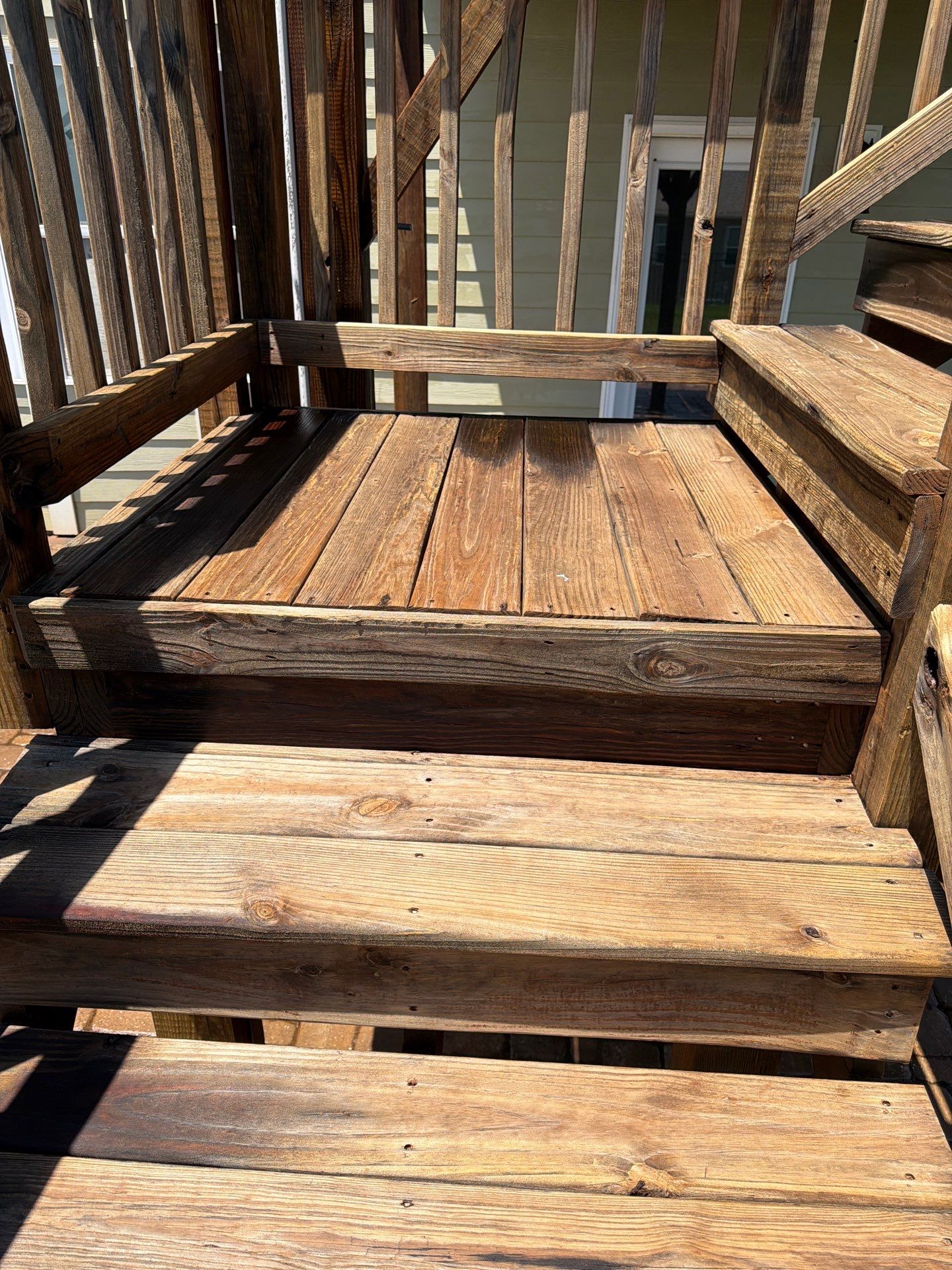 Deck using Wood Sealant by DuraSeal