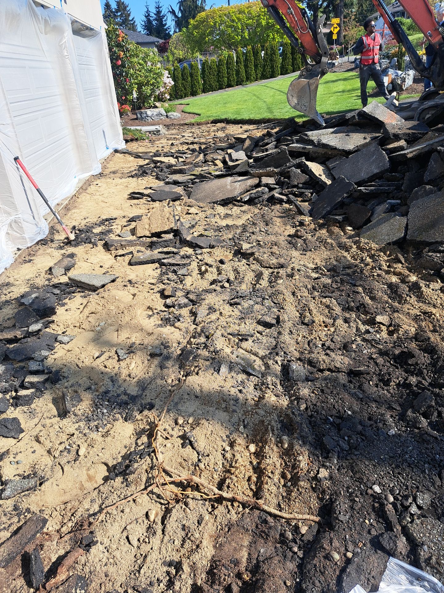 Asphalt Driveway Repair | Edmonds by Jireh Asphalt & Concrete Inc 