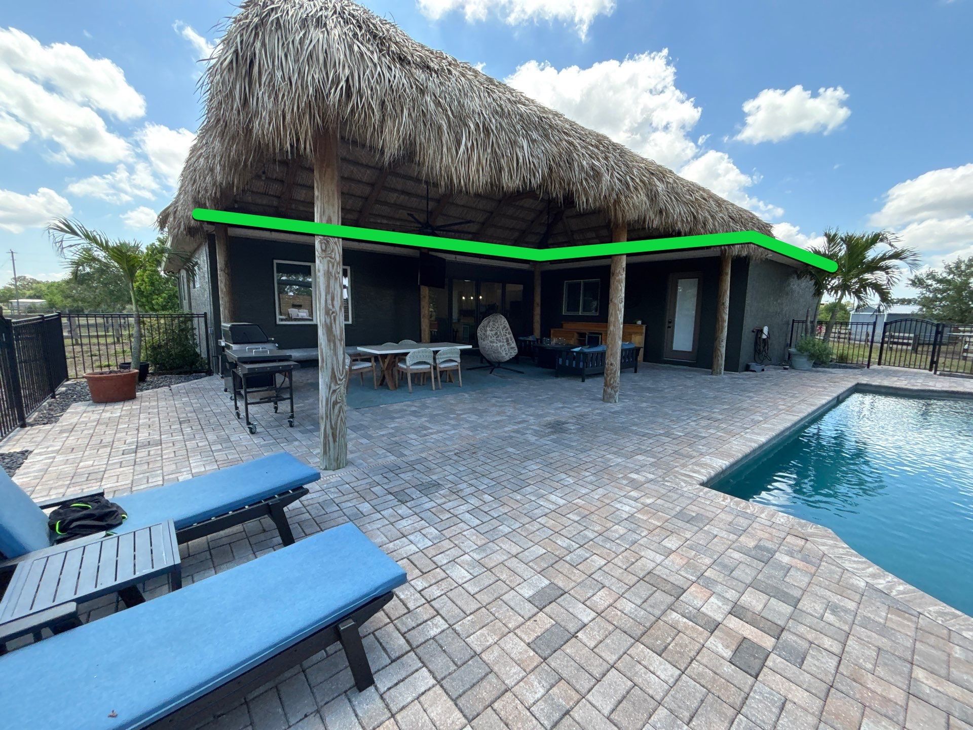  7-inch White seamless gutters and downspouts in Myakka City FL by Gutter Professors