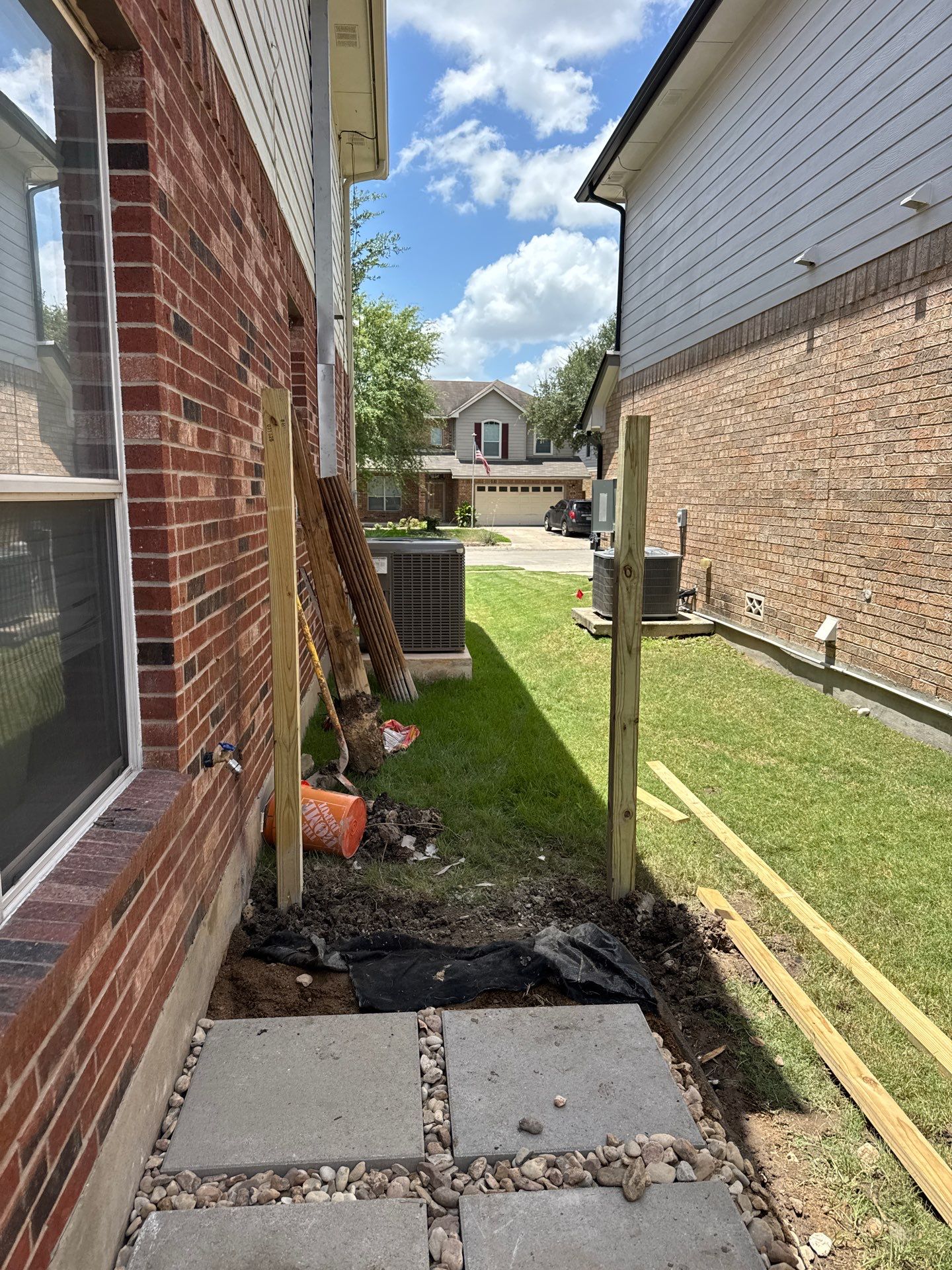 Buffalo Crossing, Cibolo Tx. by Hole In One Lawns, LLC