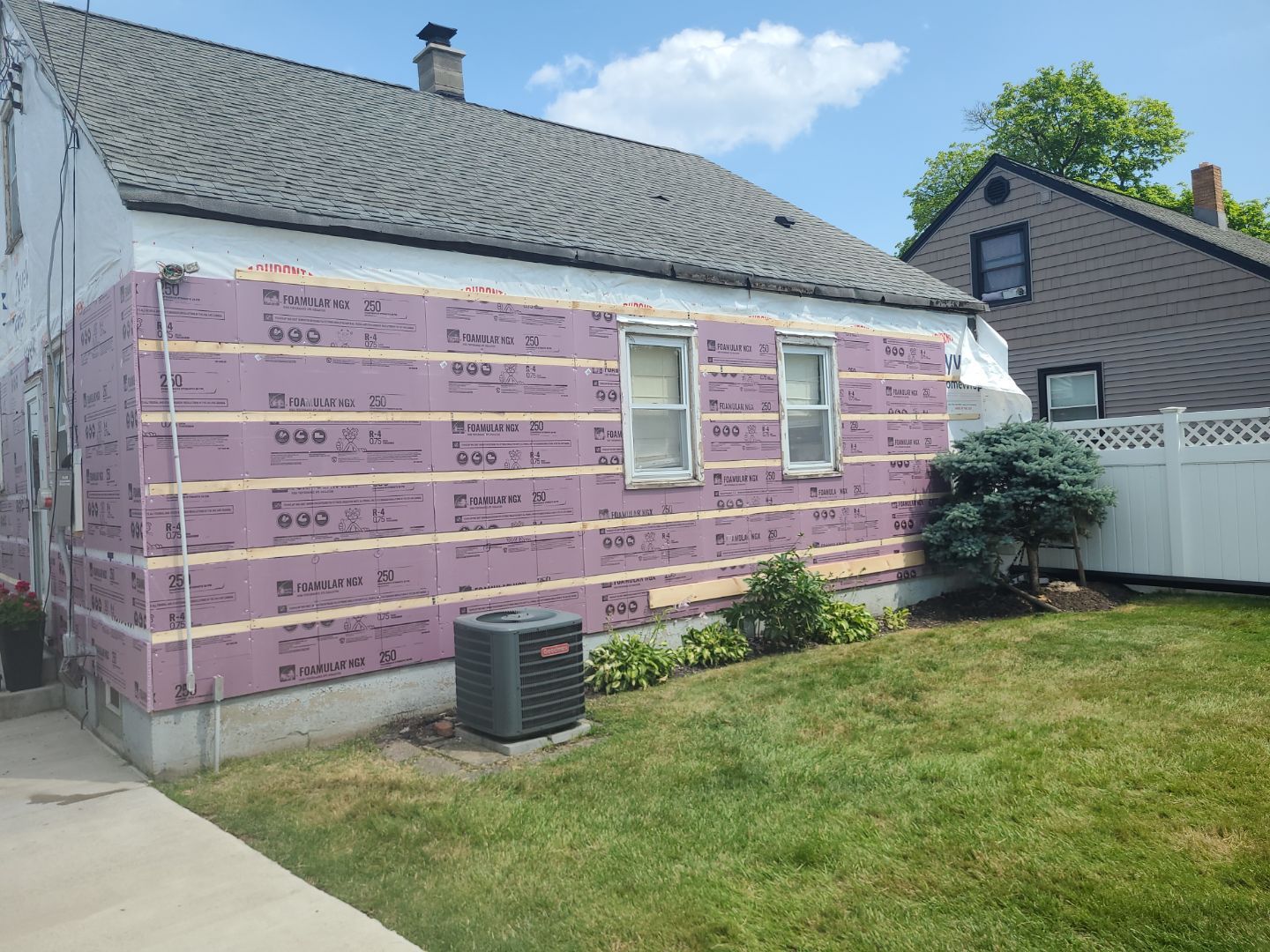 Exterior Siding and Window Replacement by Ivy Lea Construction