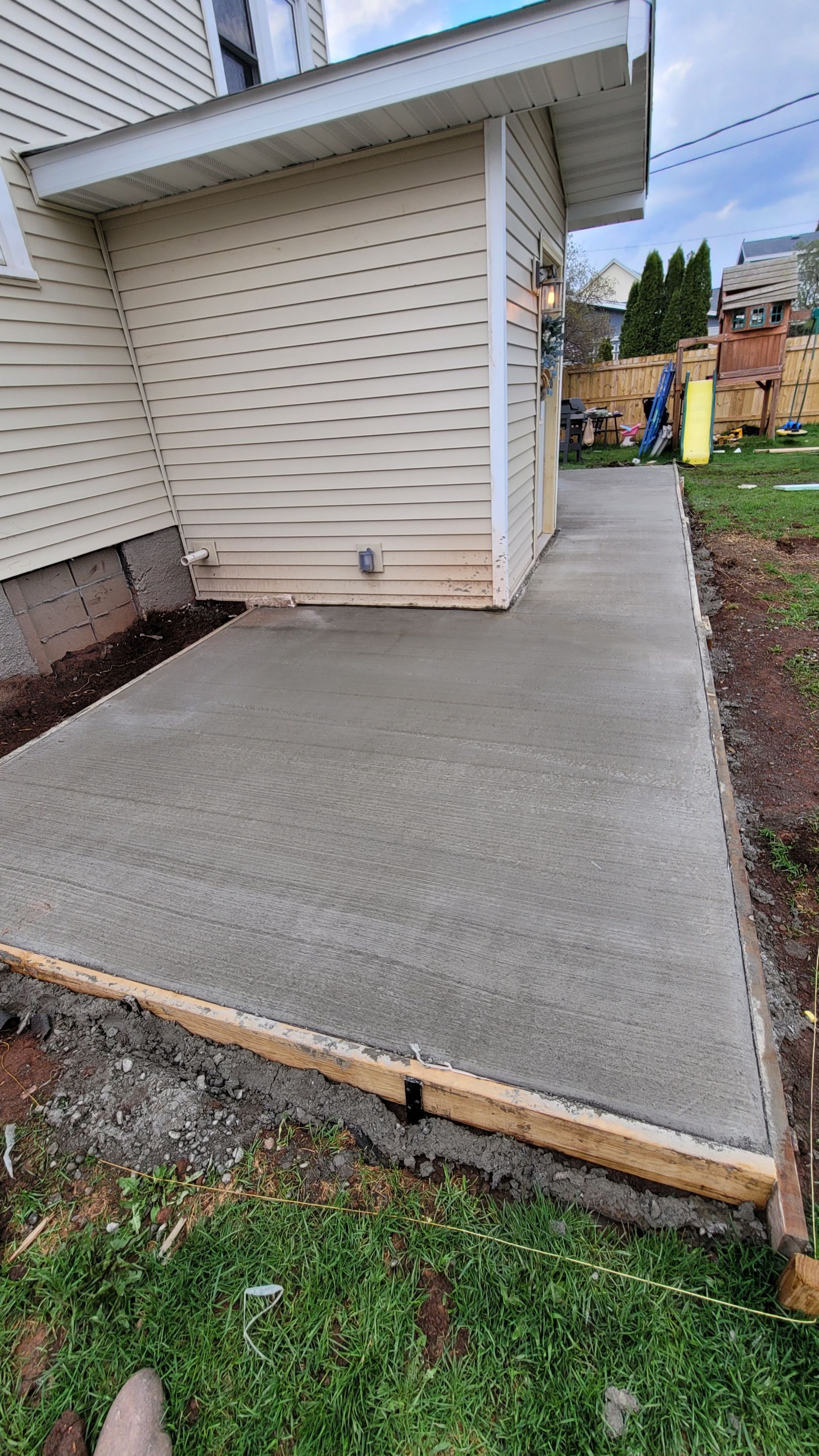 Mudroom Addition & Siding by Anchor North Property Services