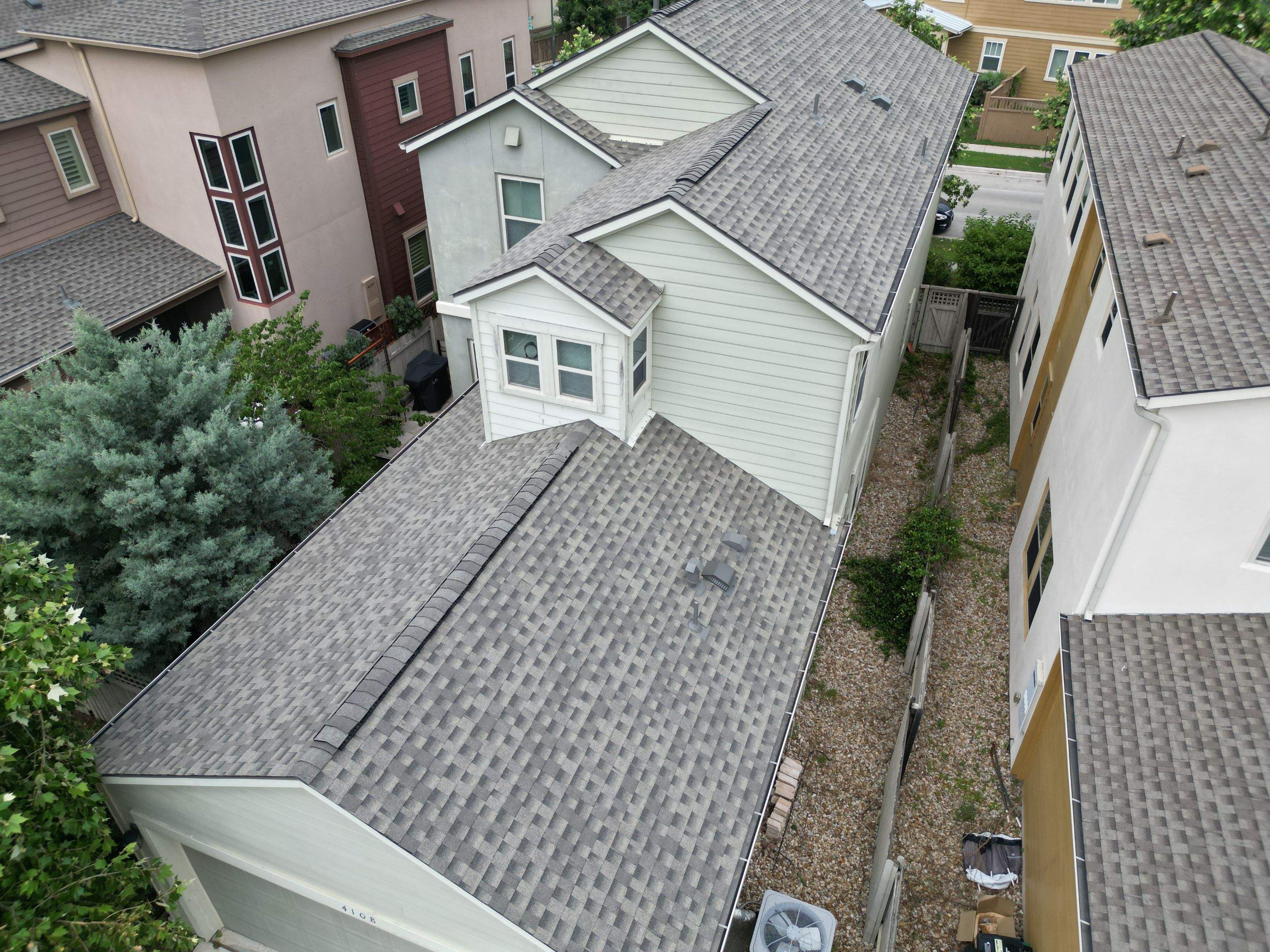 Weathered Wood - GAF Timberline HDZ by RoofsOnly.com