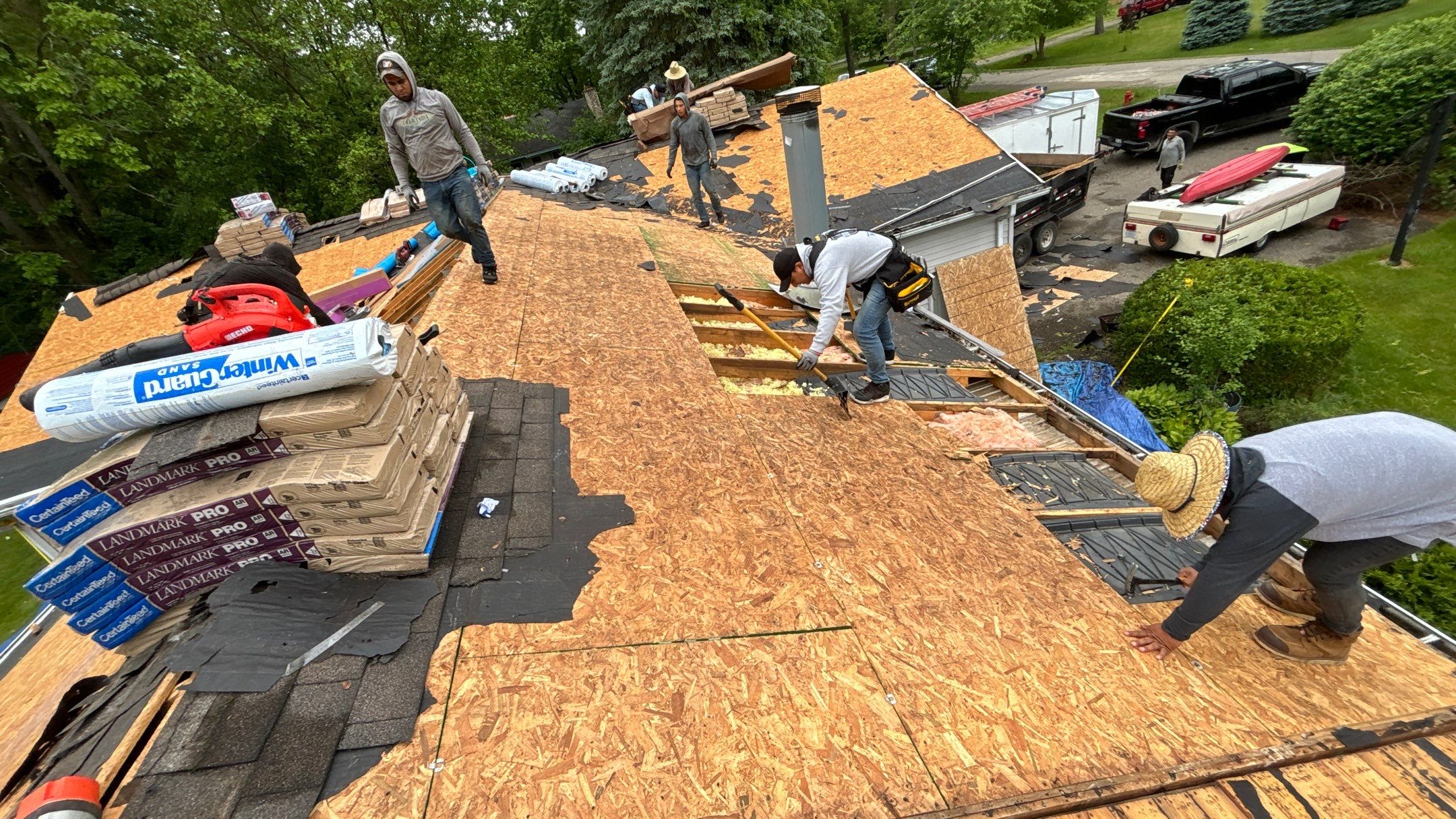Roof Replacement using CertainTeed Landmark Pro by 180 Contractors