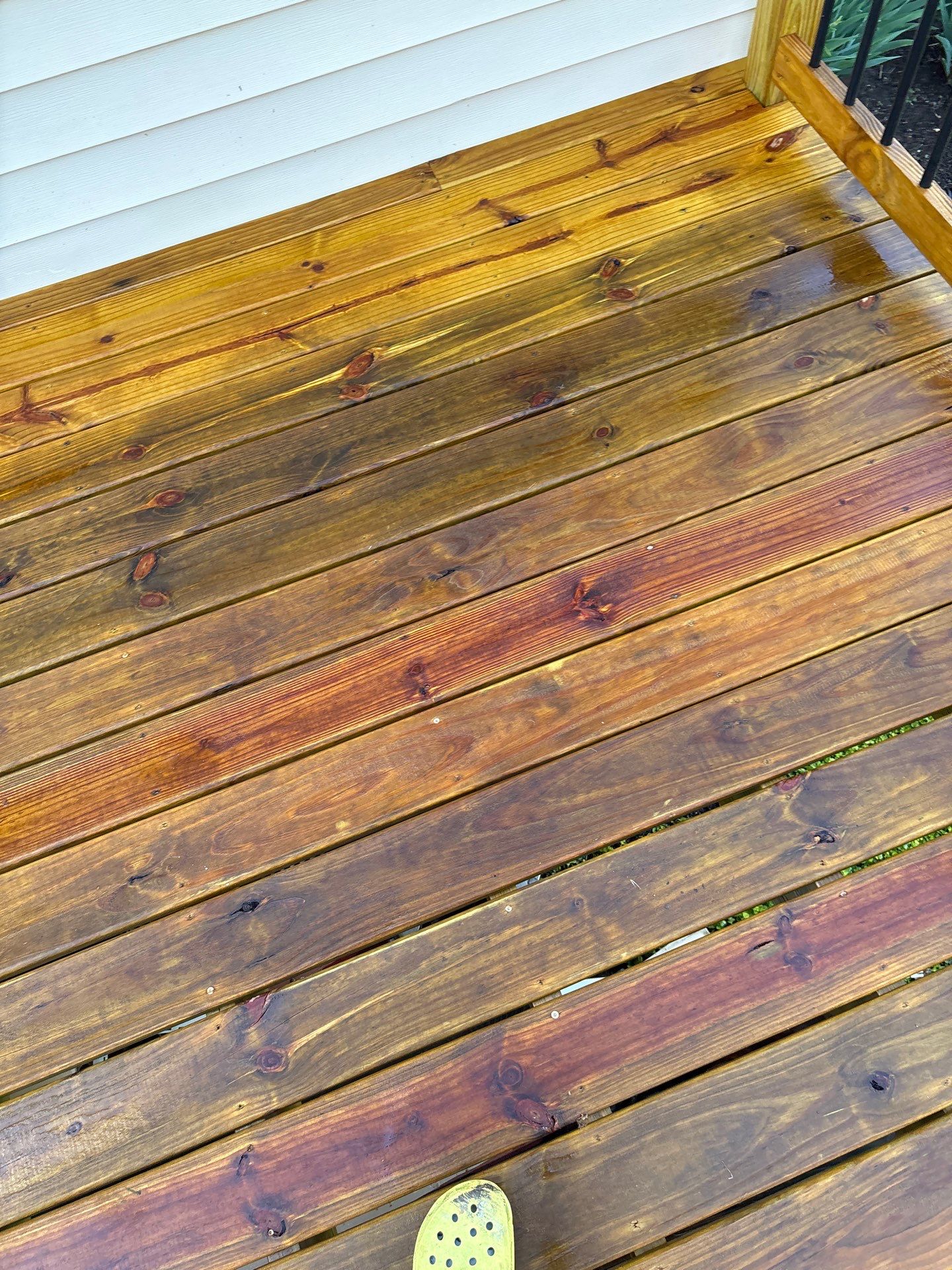 Deck using Wood Sealant by DuraSeal