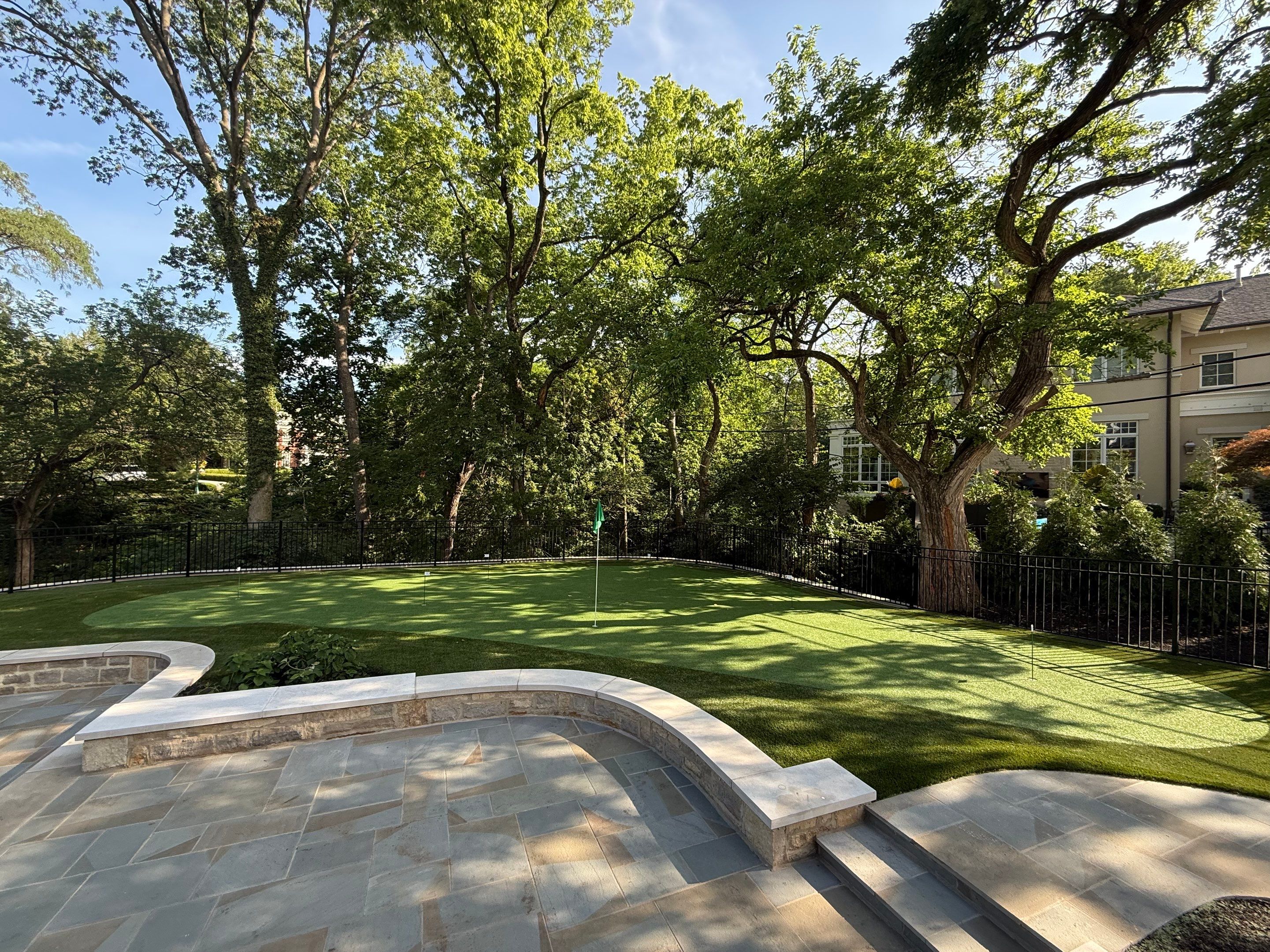 Residential Luxury Golf Green in Upper Arlington, OH by Southwest Greens Midwest