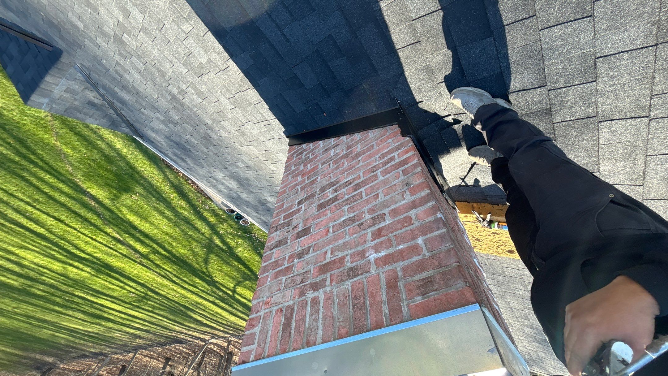Roof Replacement using Owens Corning Onyx Black by 180 Contractors