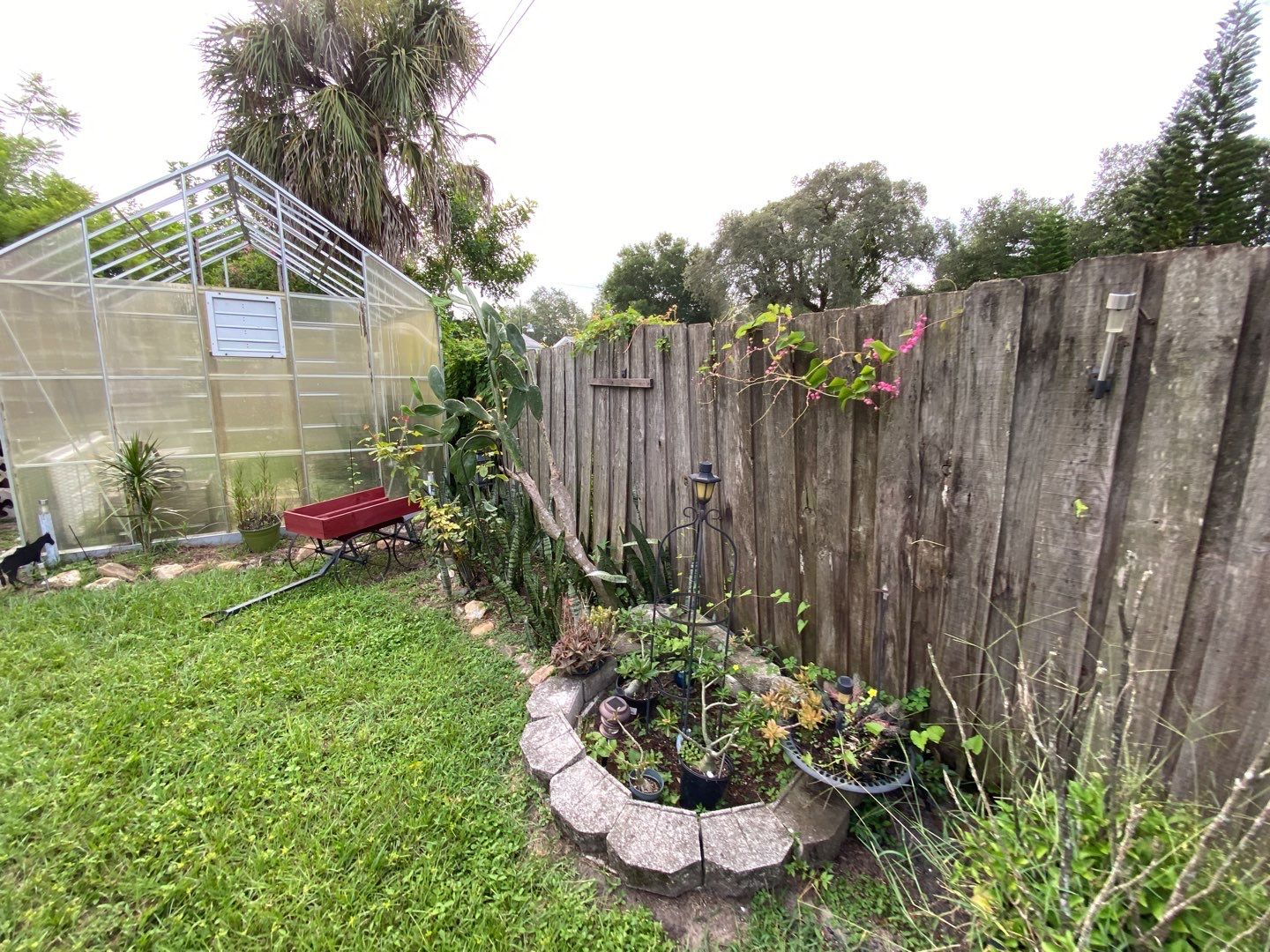Bradenton, FL 6ft. Tall White Vinyl Privacy Fence  by Asap fence and gates, LLC