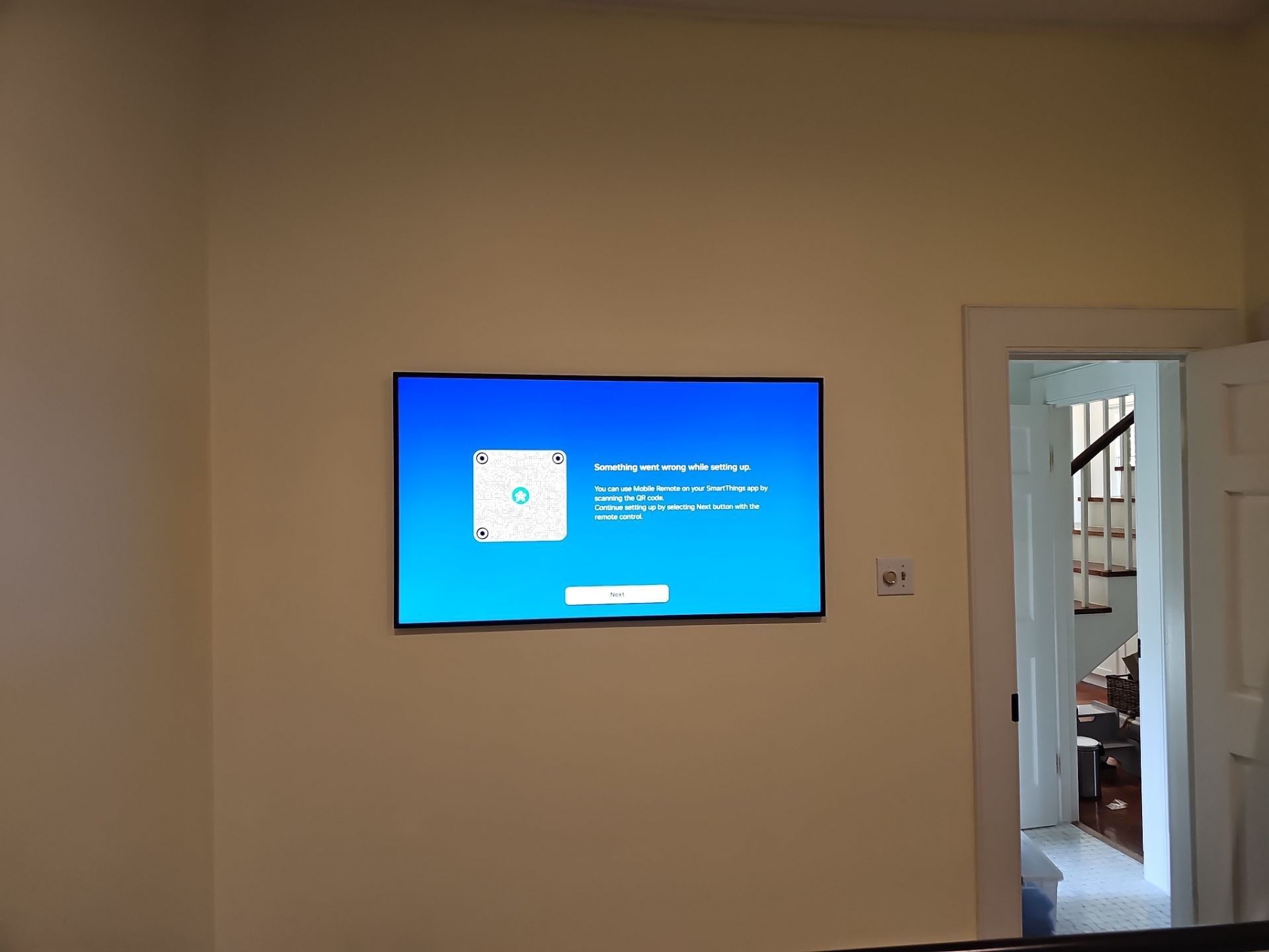Lifestyle TV & Frame TV Installation Projects by Hangman Mounting & Installation 