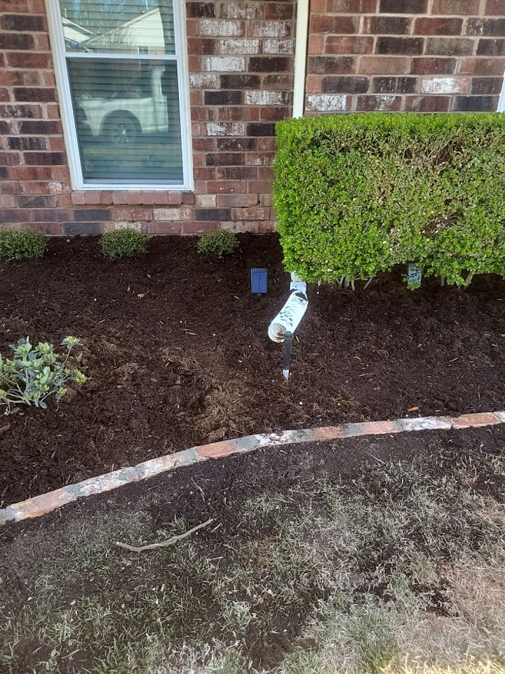 Concrete sidewalk using Concrete by Clays Services Inc