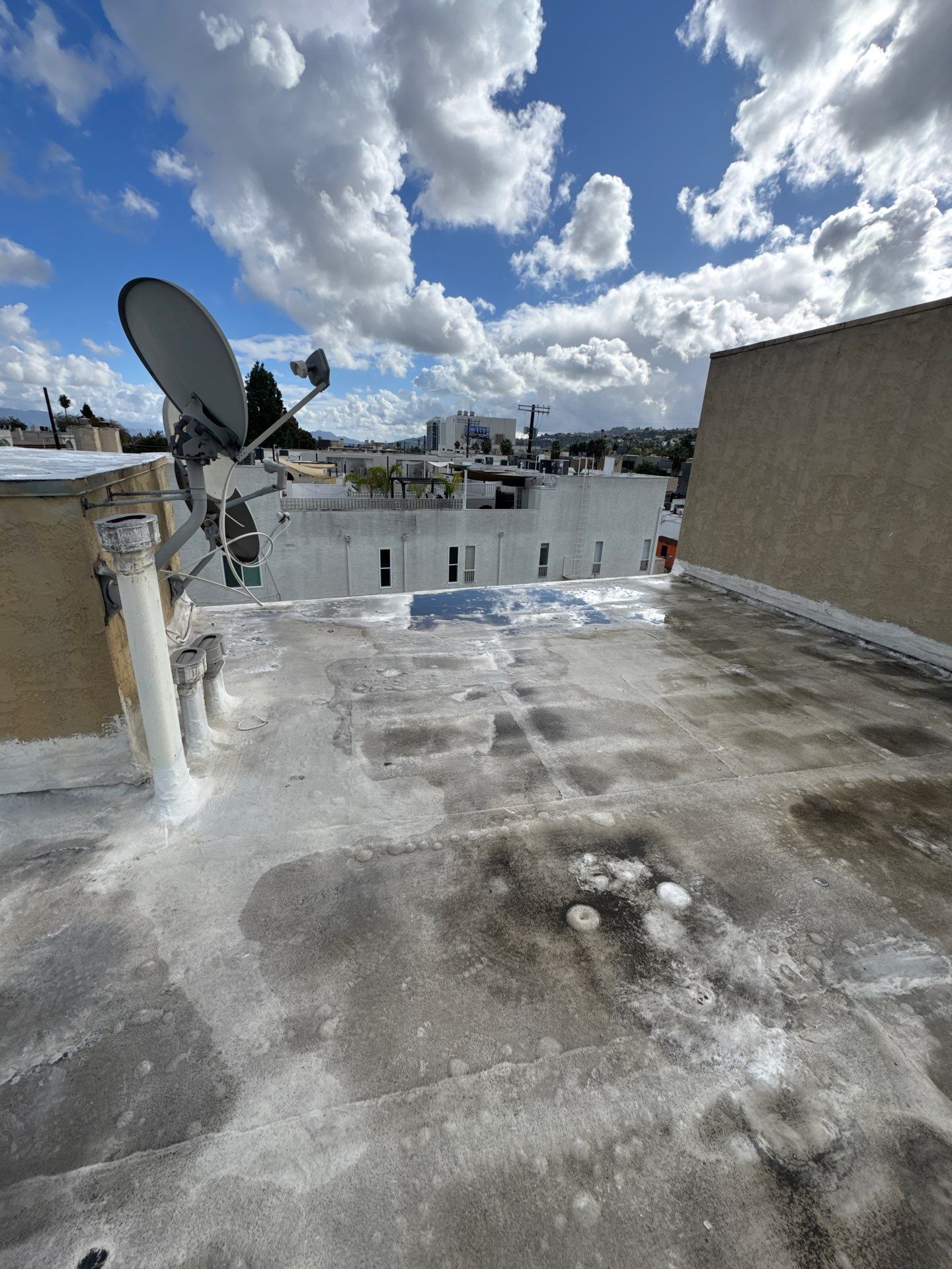 Apartment Building in Sherman Oaks by Hull Brothers Roofing