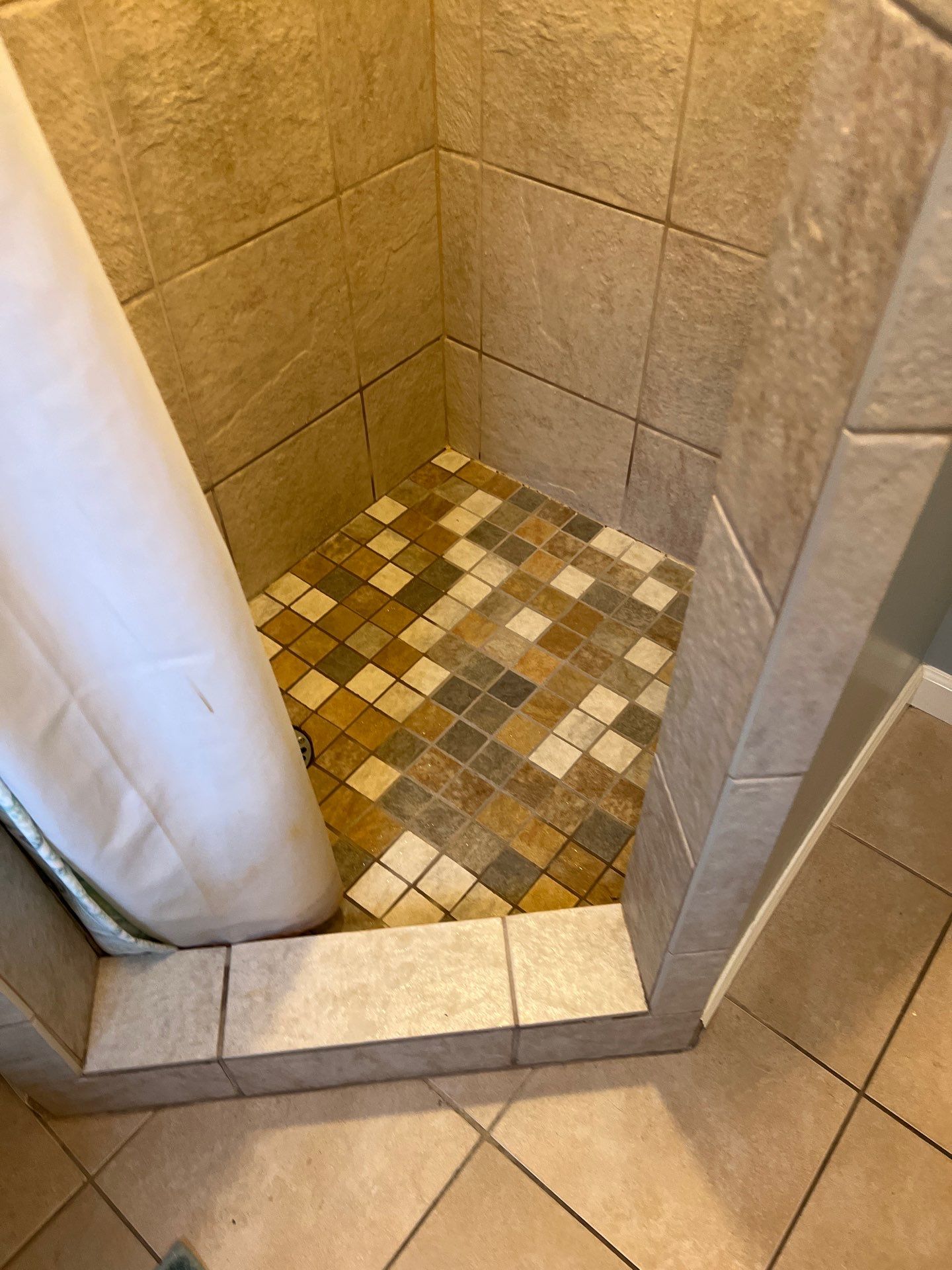 House cleaning in Lake Oswego by Cloud 9 Professional Cleaning Services