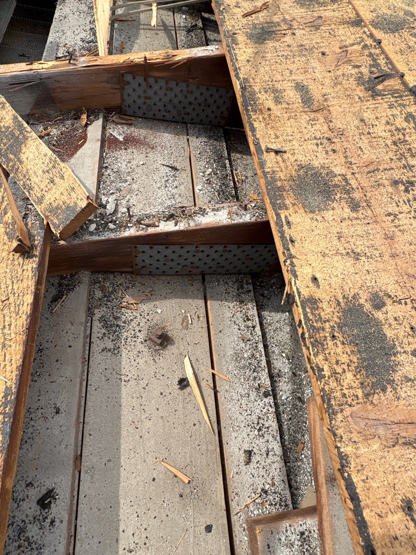 Project in St. Petersburg 33705 by Mitchell Roofing Company LLC 