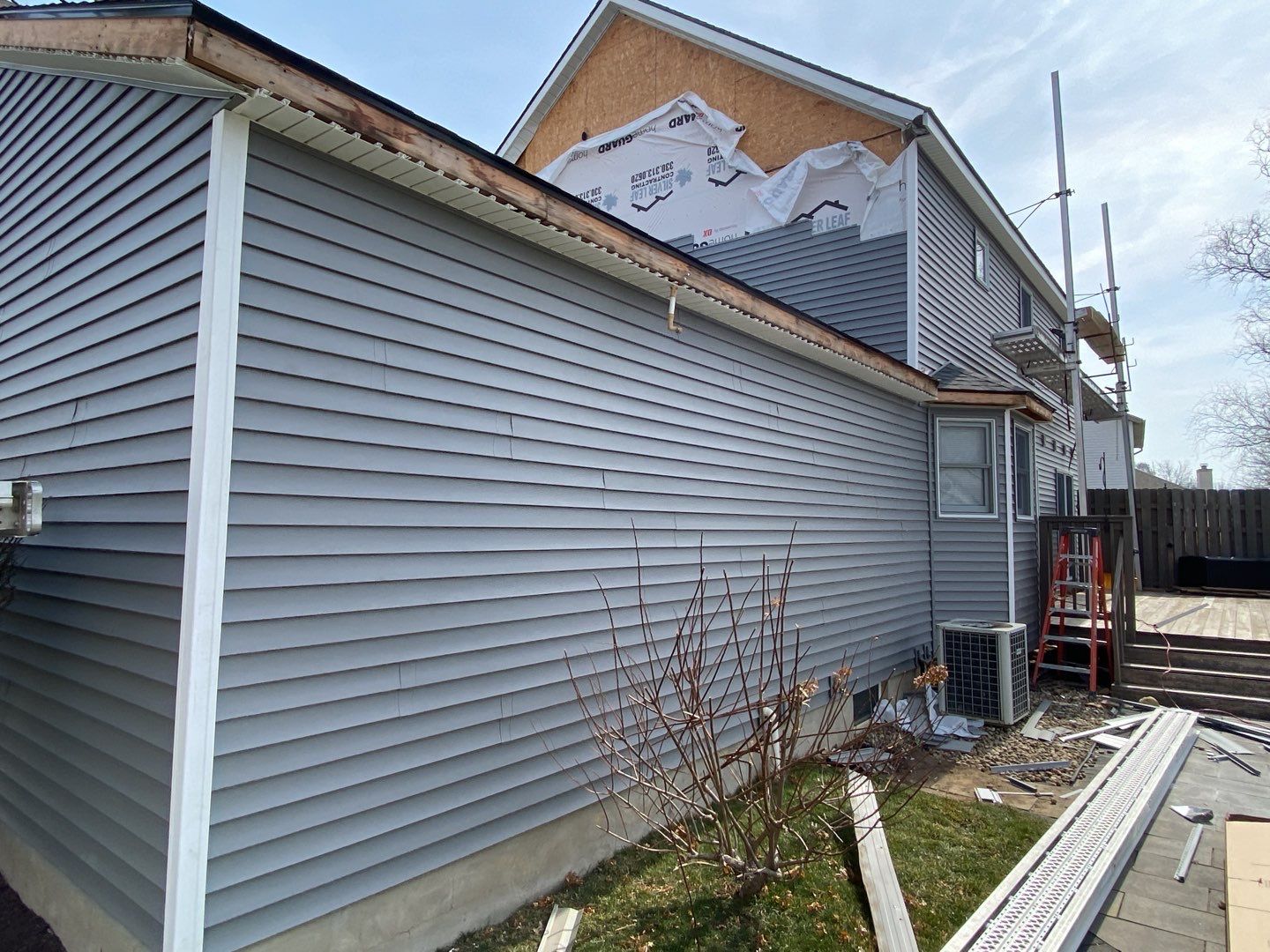 Tom & Janet Howell by Silver Leaf Contracting 