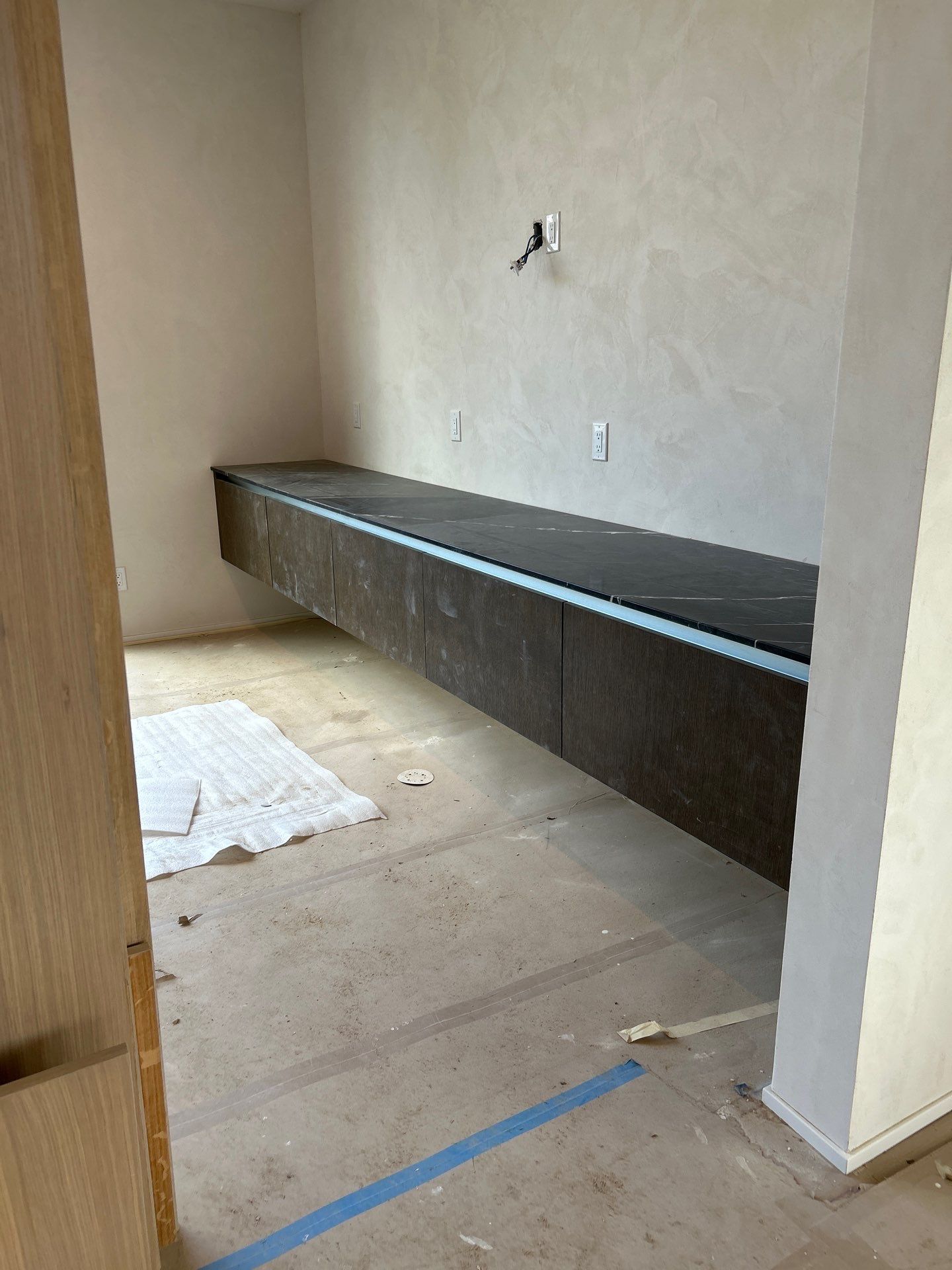 Denver Kitchen, Bath, Home Entertainment, and Closet Install by Concept 32, Inc.
