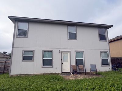 Custom Window Screen Replacement in Hutto, TX