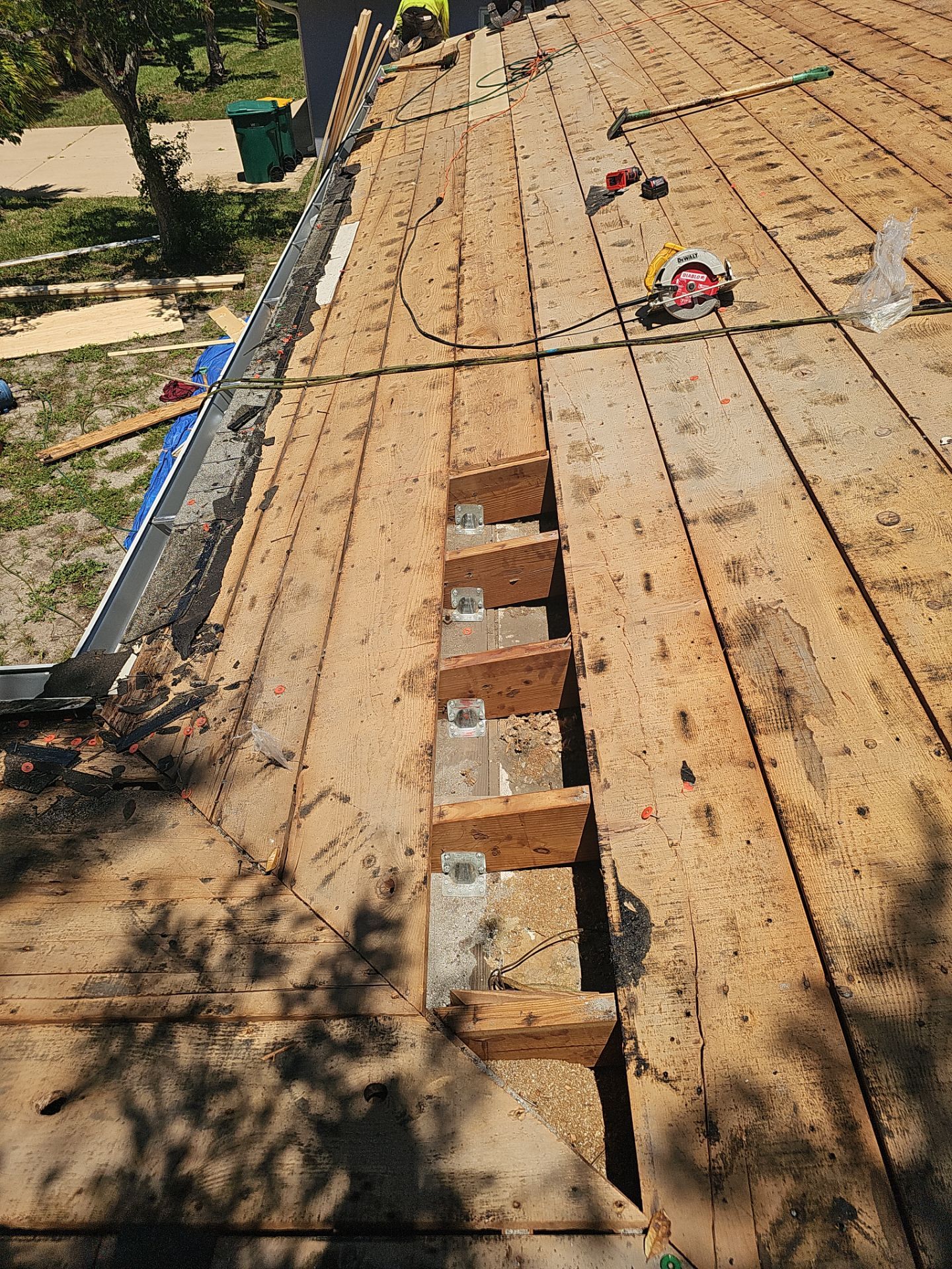 Project in Largo 33774 by Mitchell Roofing Company LLC 