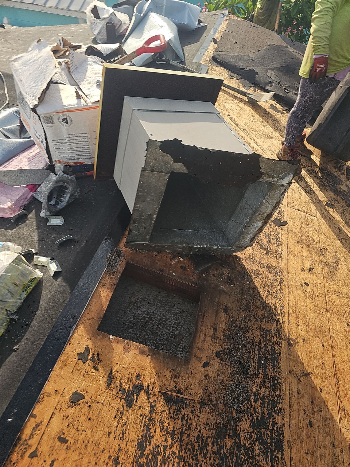 Project in St. Petersburg 33711 by Mitchell Roofing Company LLC 