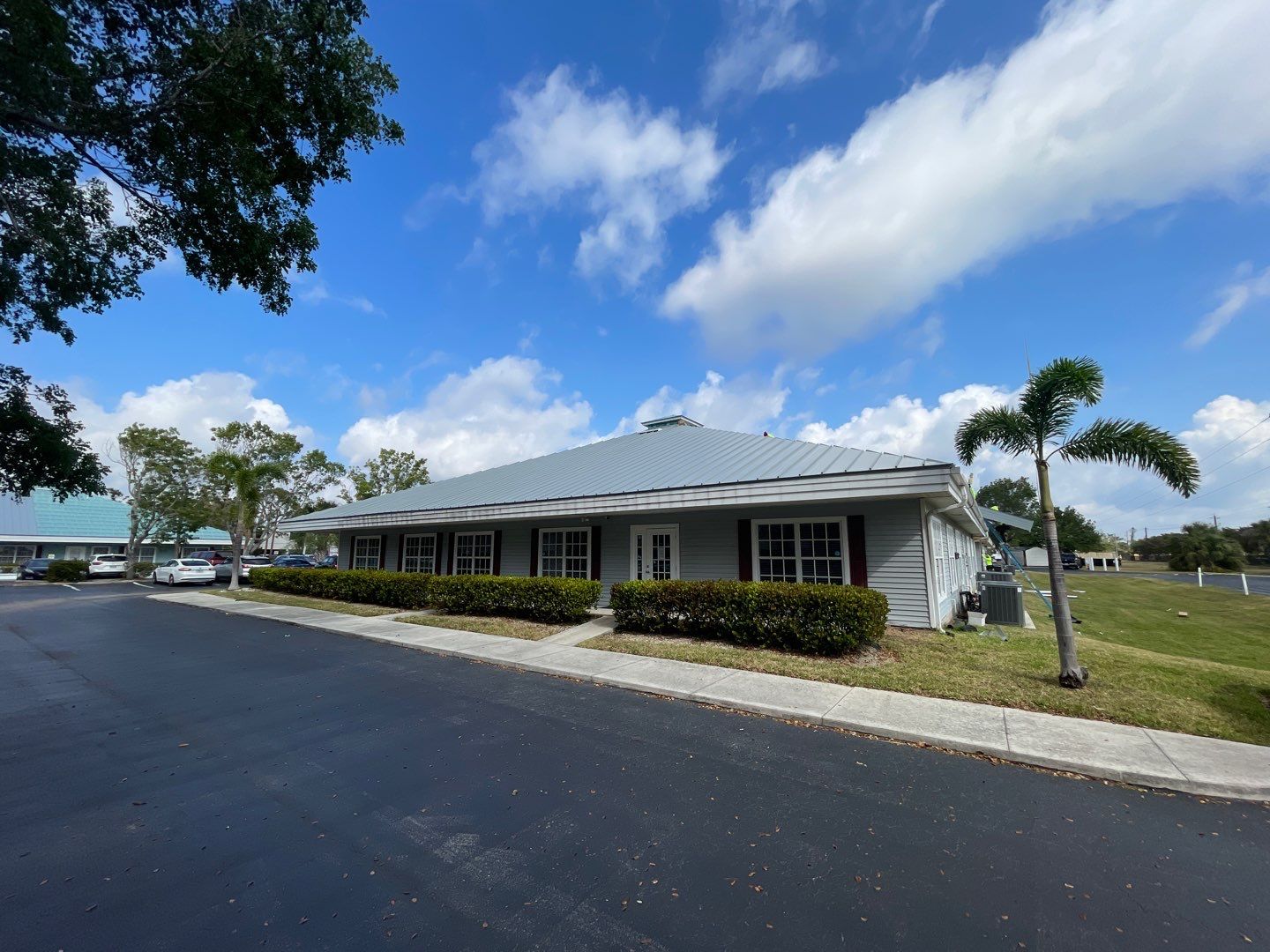 Commercial Standing Seam Metal Replacement in Fort Myers, FL by International Roofing