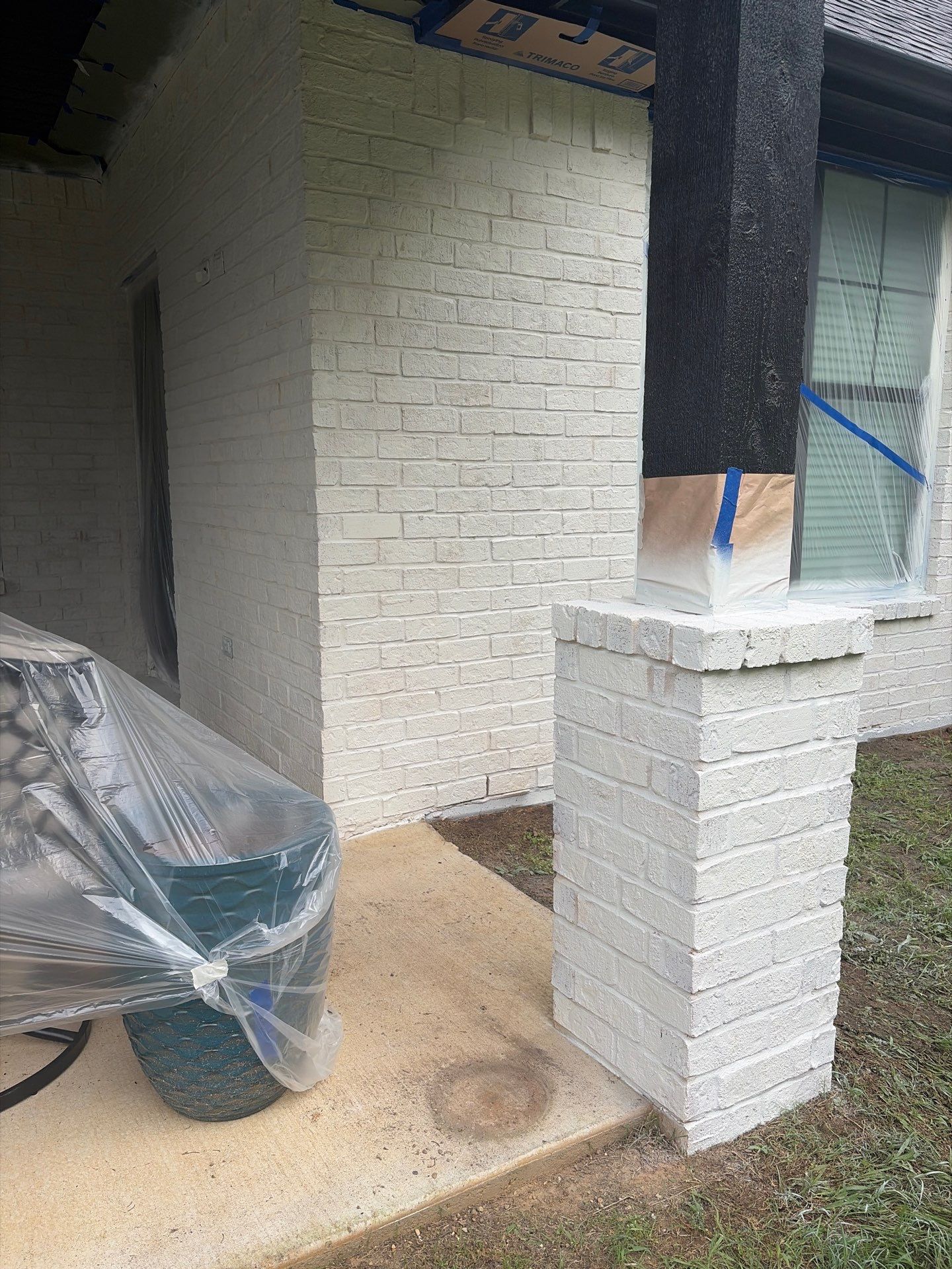 Bright Brick Repaint in Tyler, TX by Quality Coats Painting